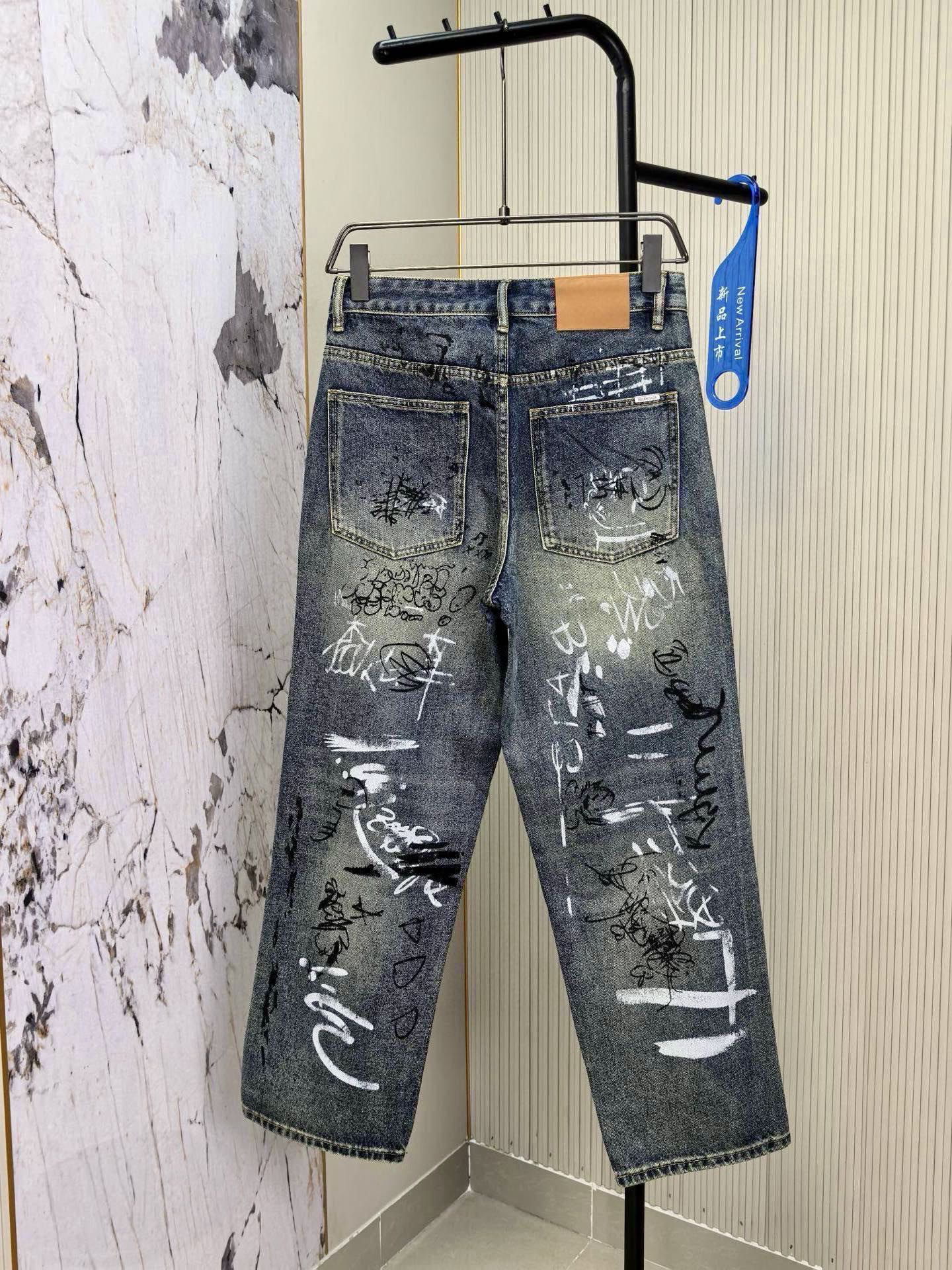 Balenciaga Clothing-62