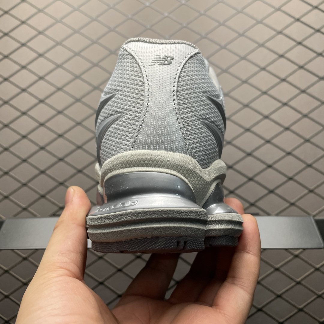 New Balance Sneakers-354