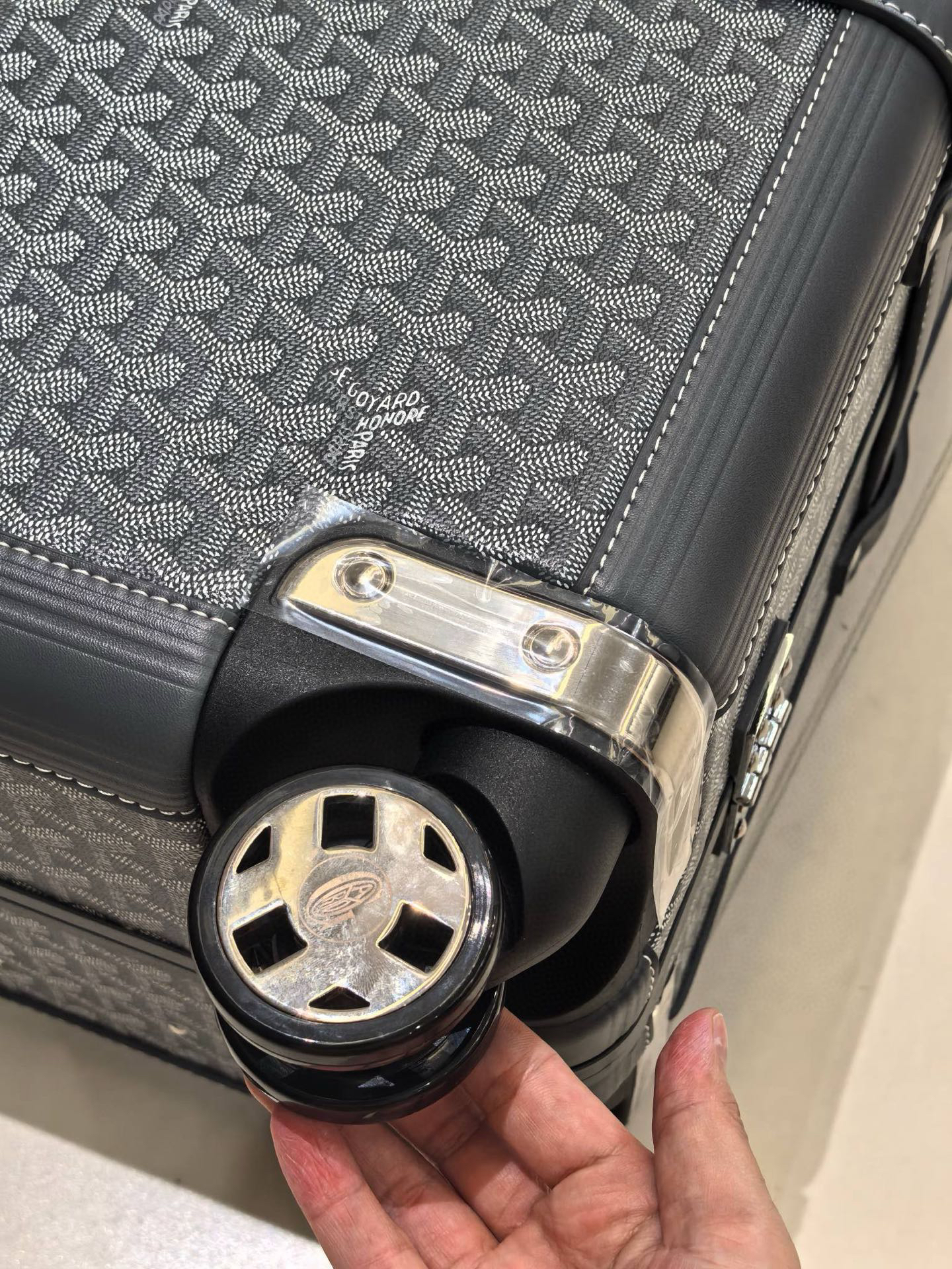 Goyard luggage-43
