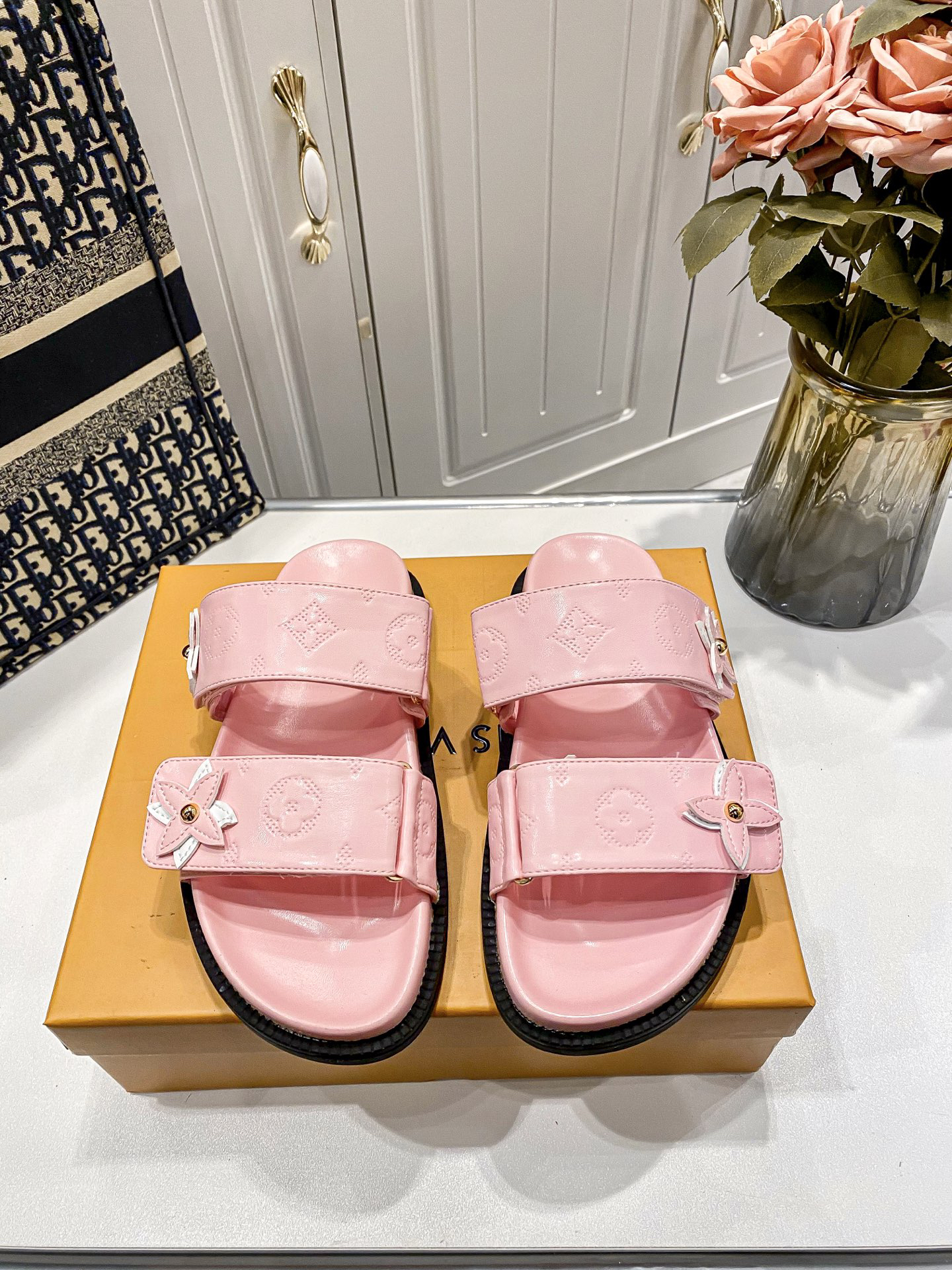 LV Summer footwear