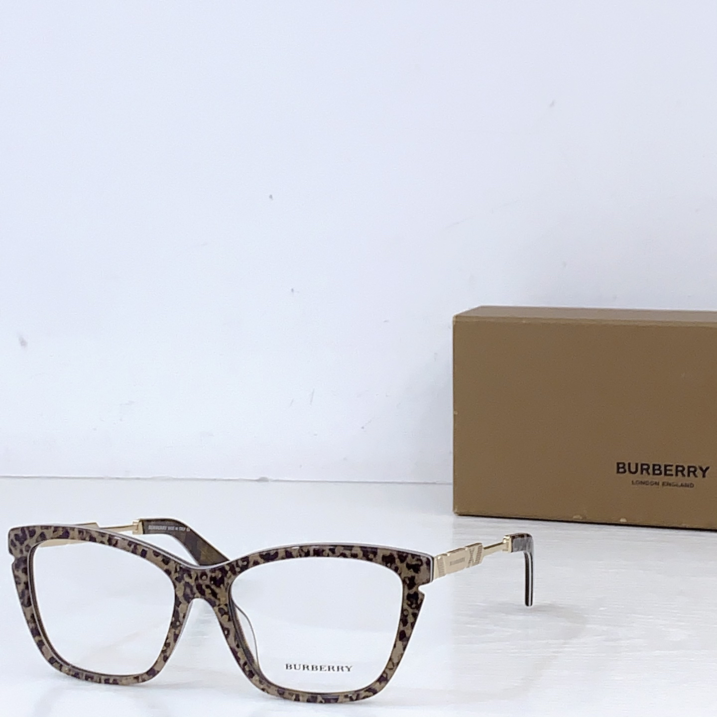Burberry glasses-54