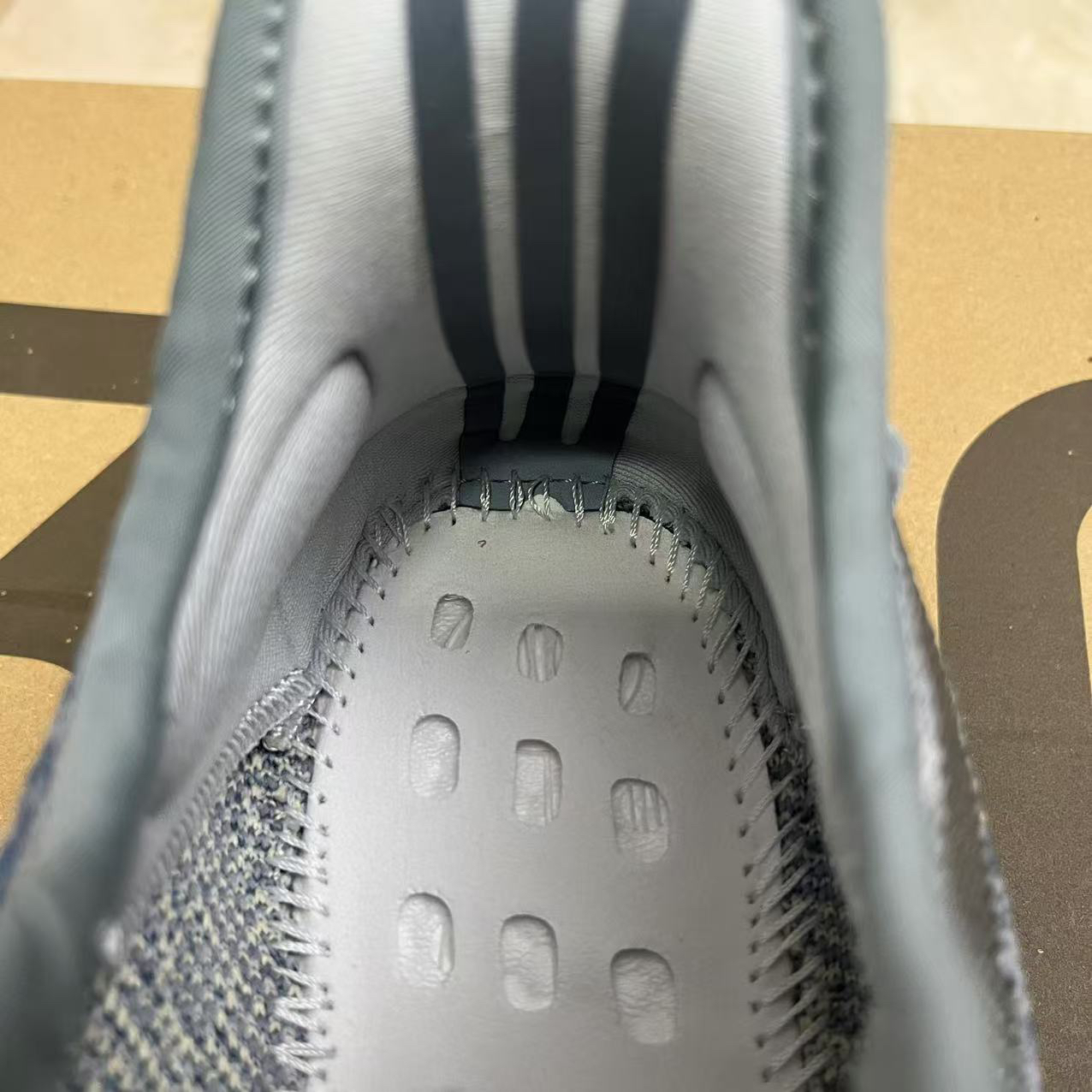 Adidas Sneakers-322