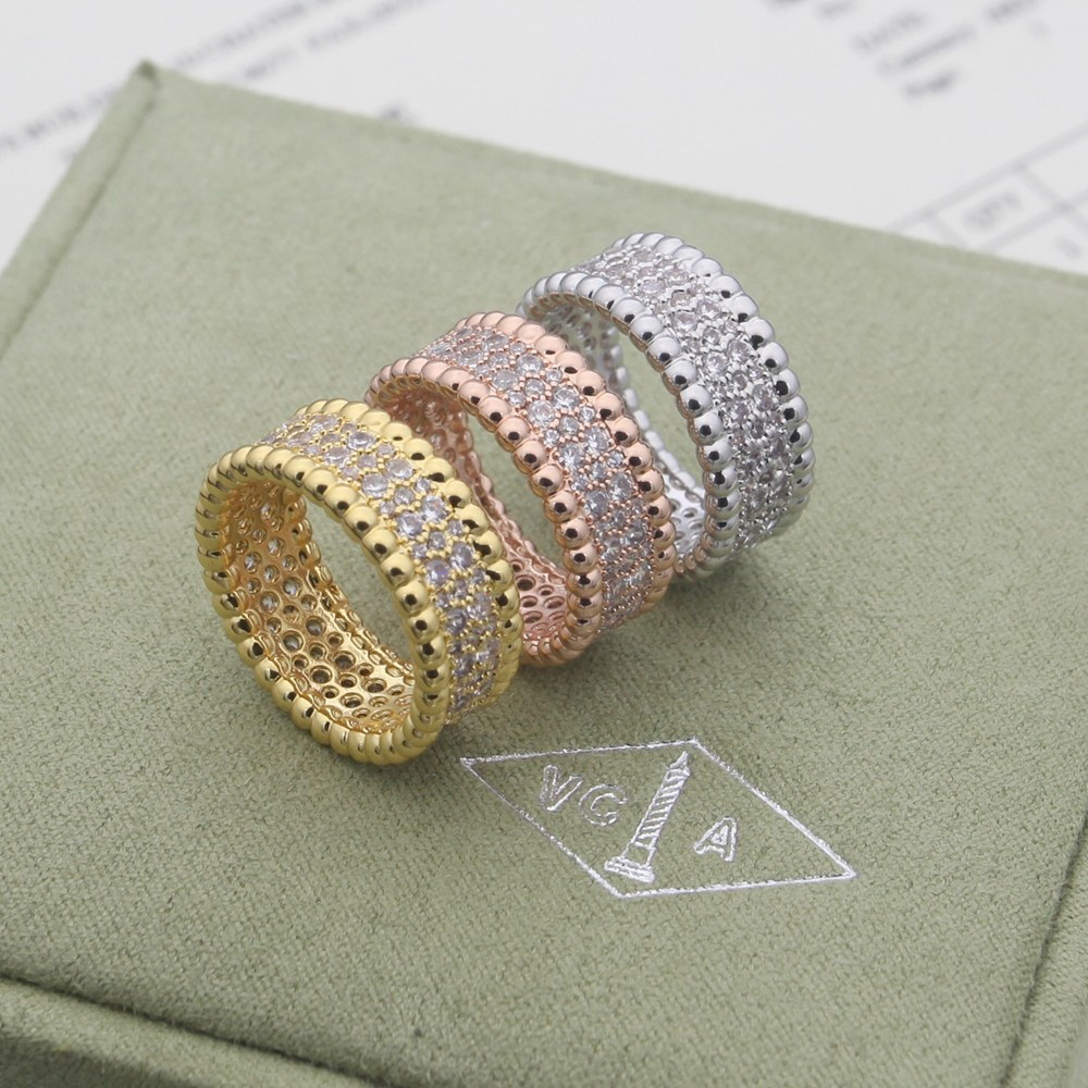 Van Cleef & Arpels ring-56