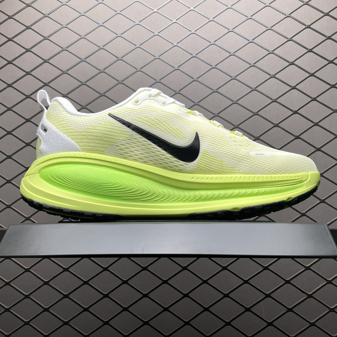 Nike Sneakers-167