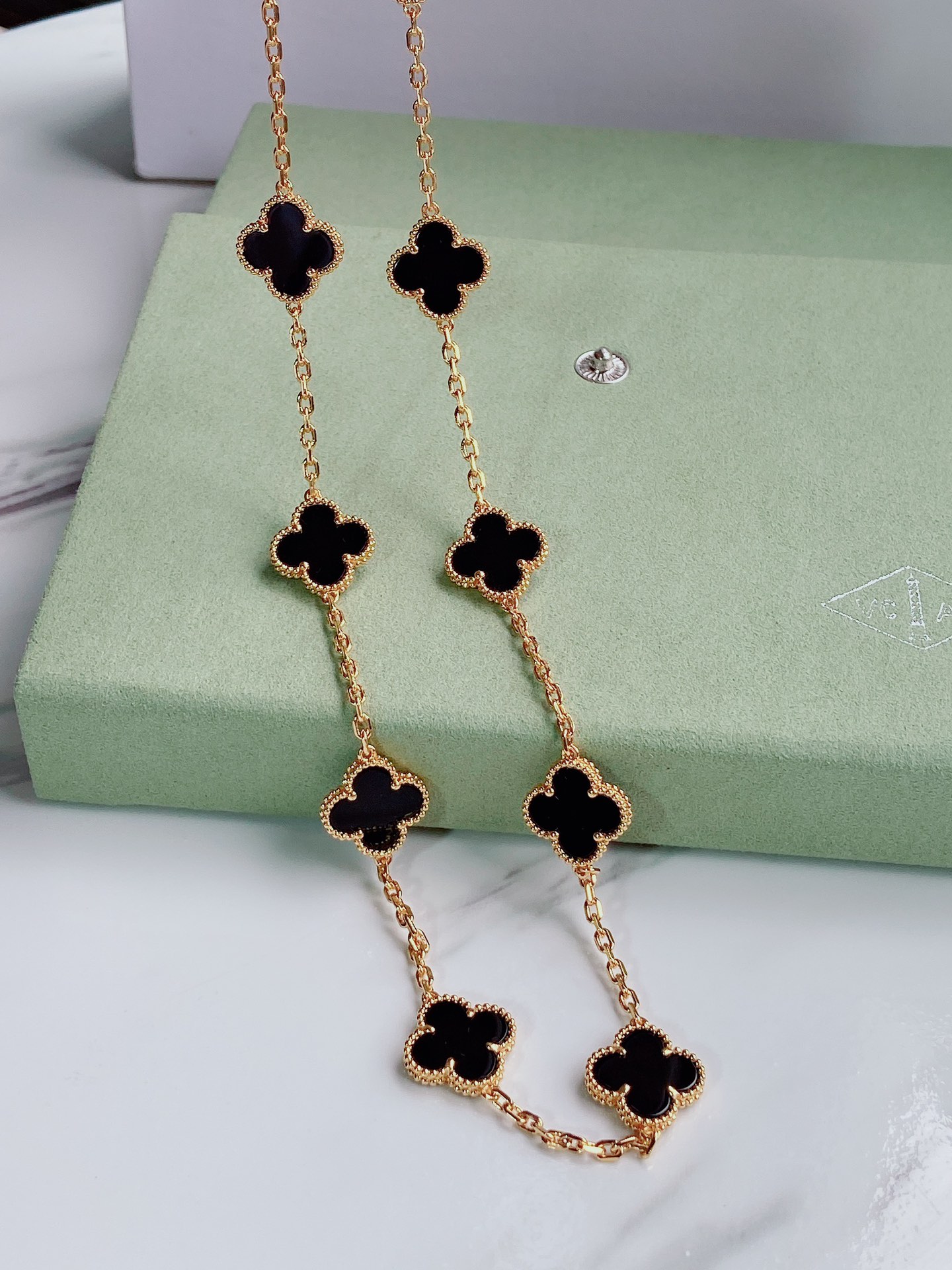 Van Cleef & Arpels necklace-88