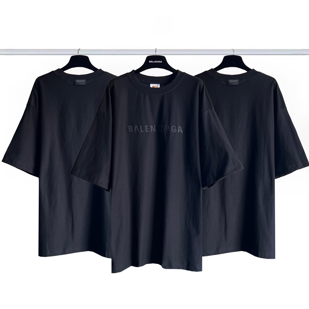 Balenciaga clothing-136