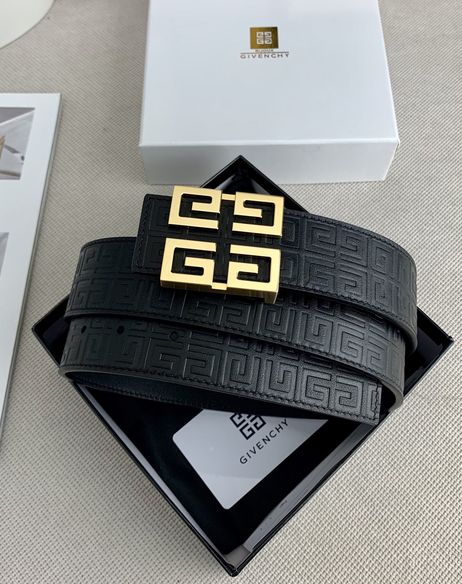 Givenchy belt-140