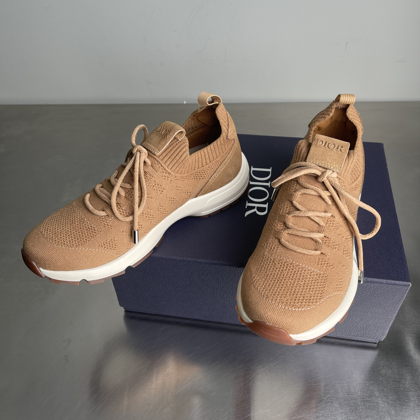 Dior Sneakers-152