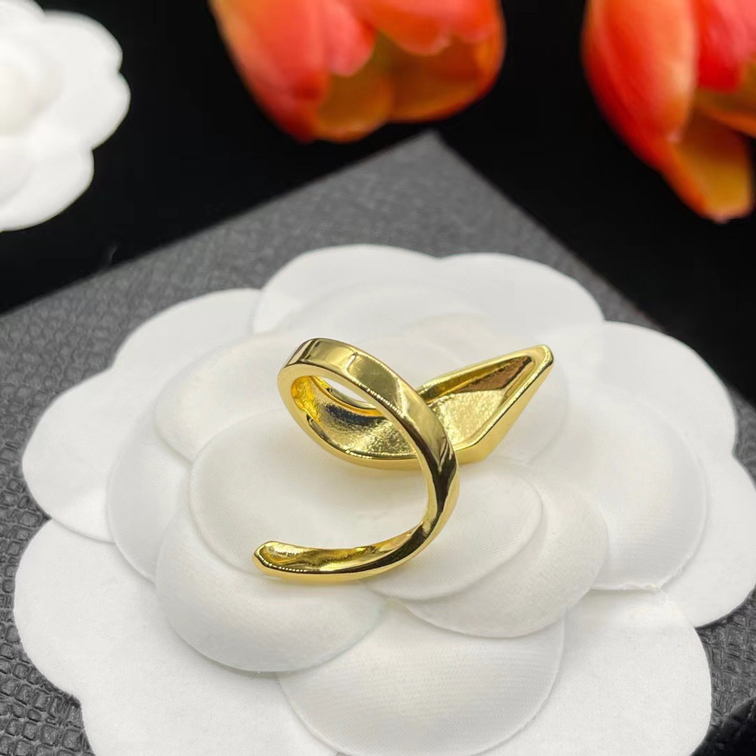 Prada ring-2