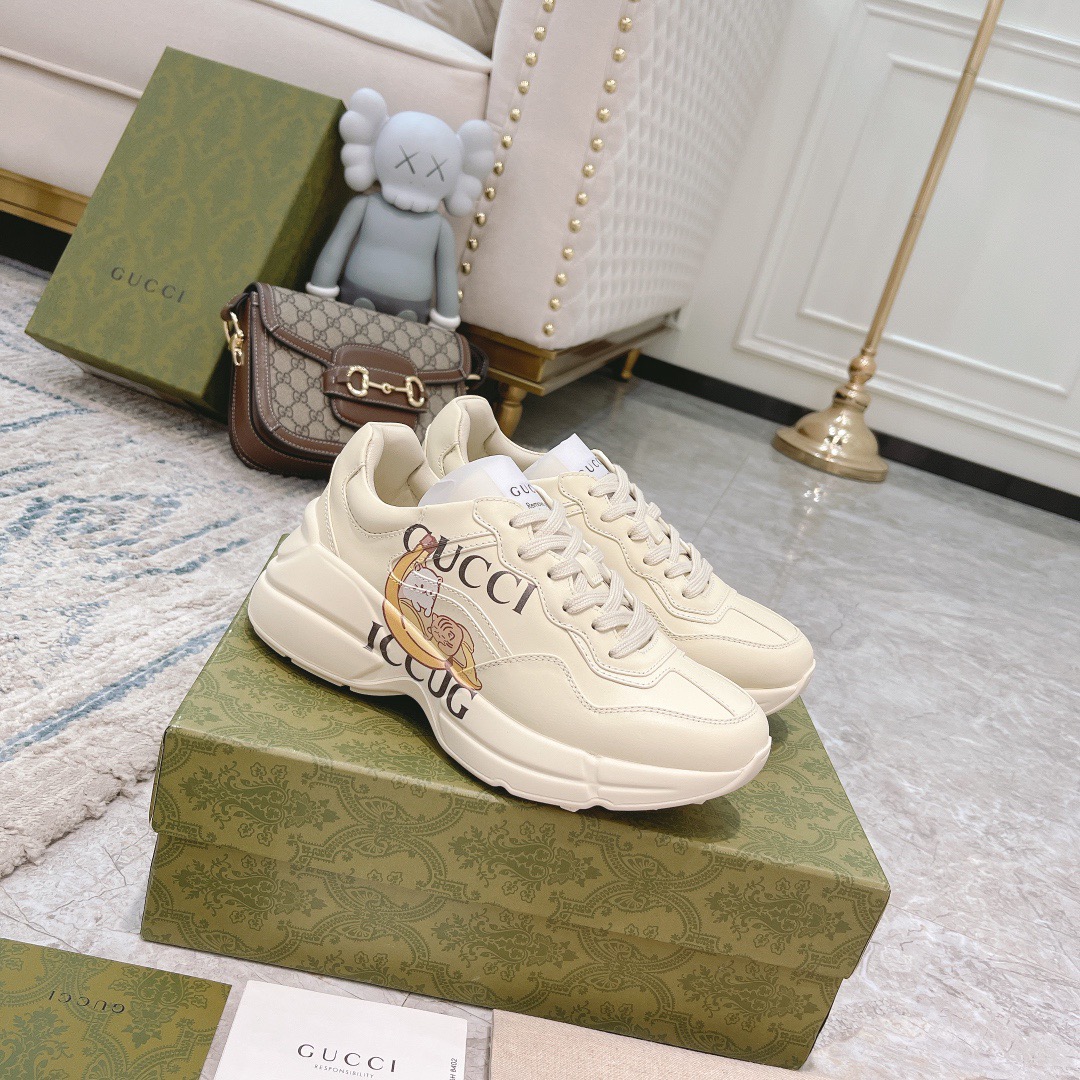 Gucci Sneakers-198