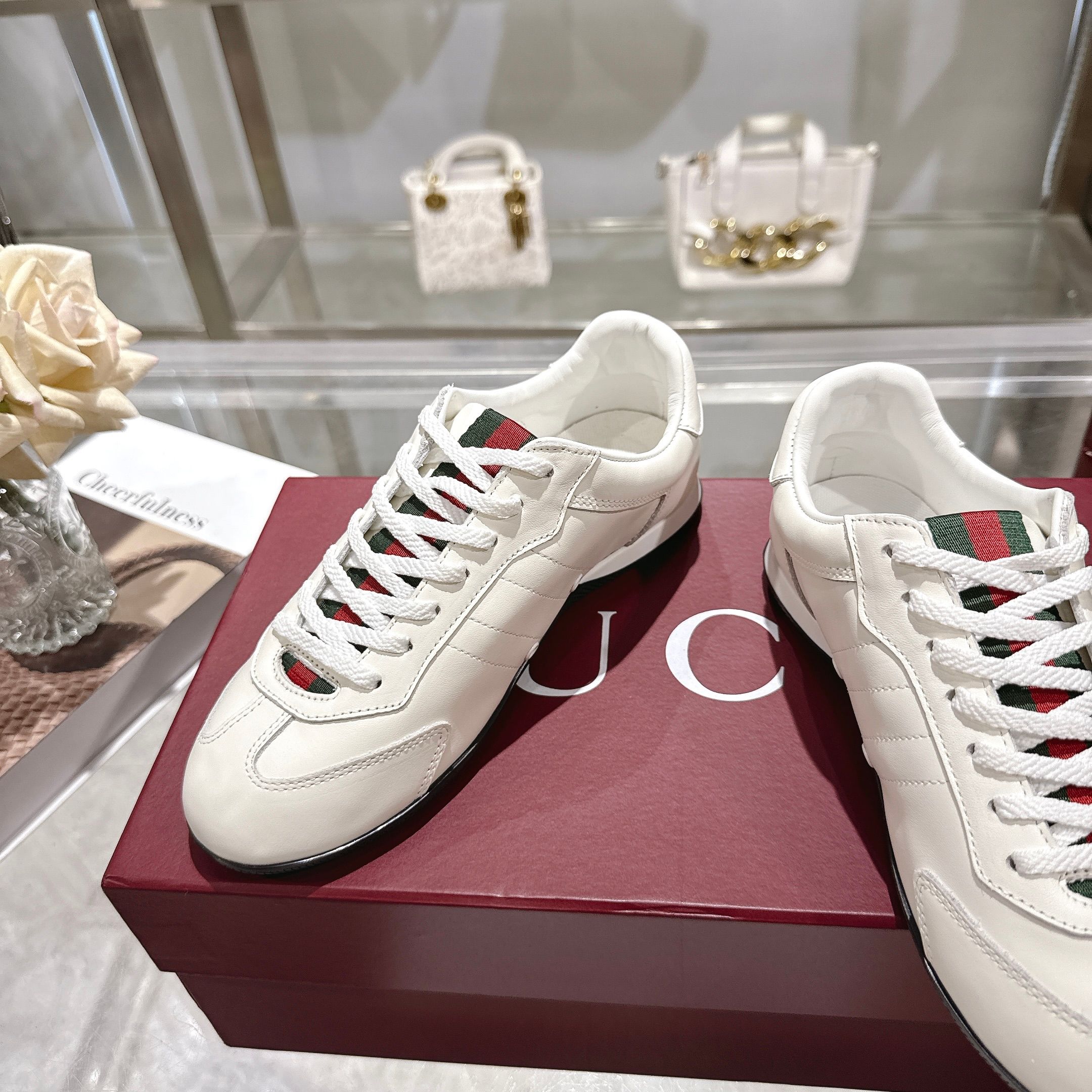 Gucci Sneakers-152