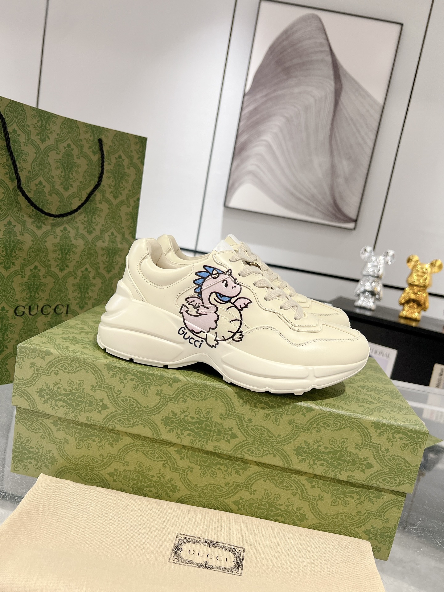 Gucci Sneakers-28