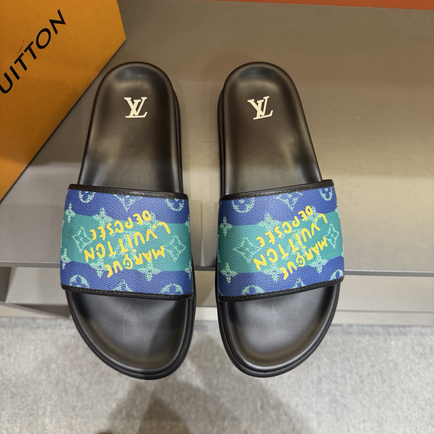 LV Summer footwear