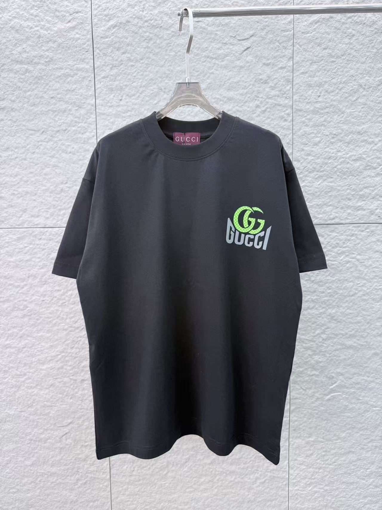 Gucci clothing-162