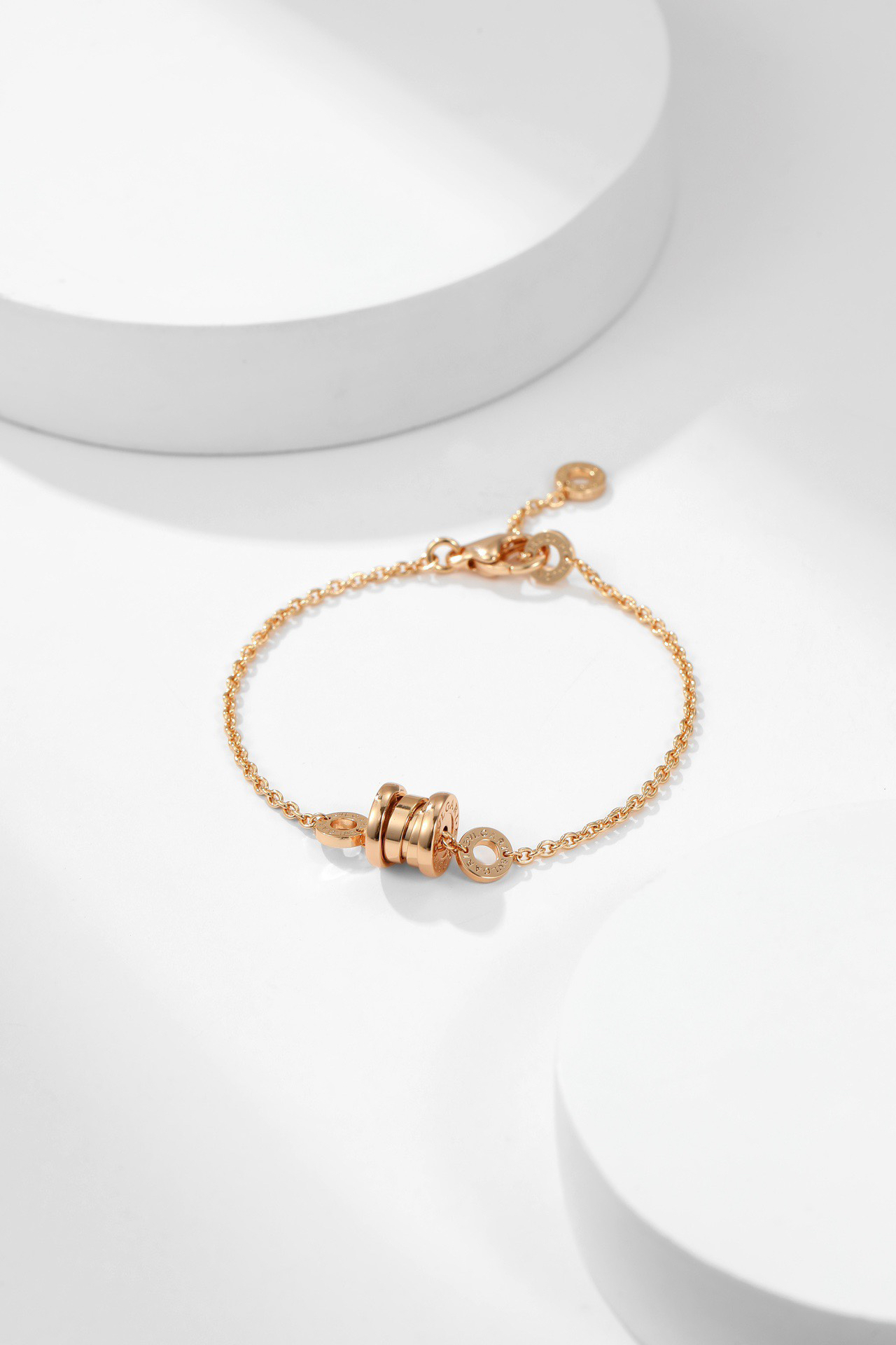 Van Cleef & Arpels Bracelet-57