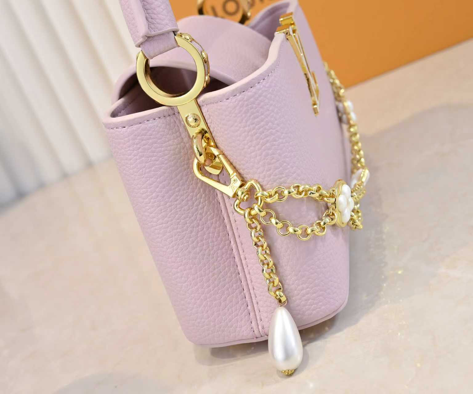 Louis Vuitton Hot New Product-143