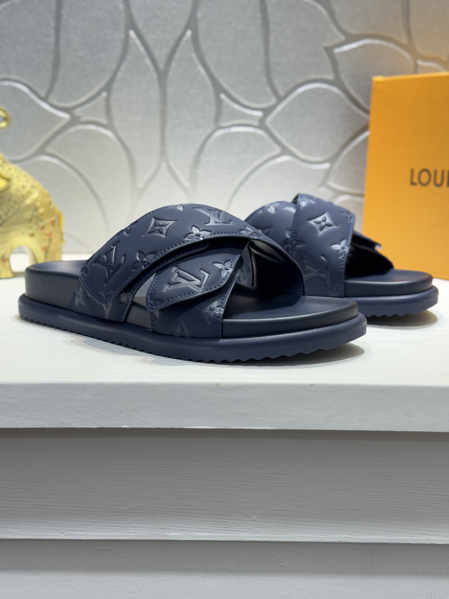 LV Summer footwear
