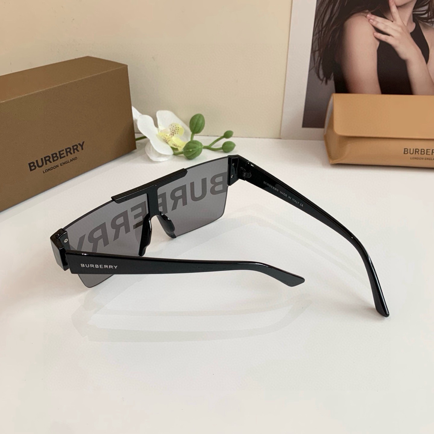 Burberry glasses-63
