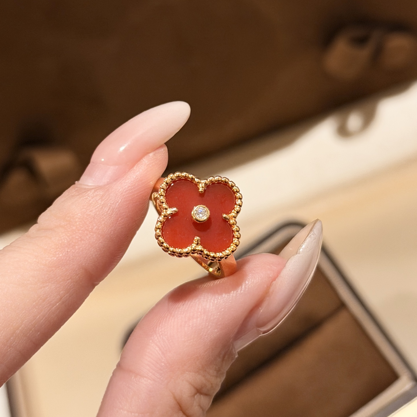 Van Cleef & Arpels ring-33