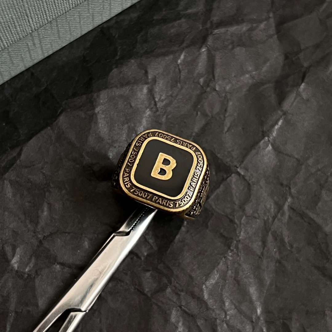 Balenciaga ring-15