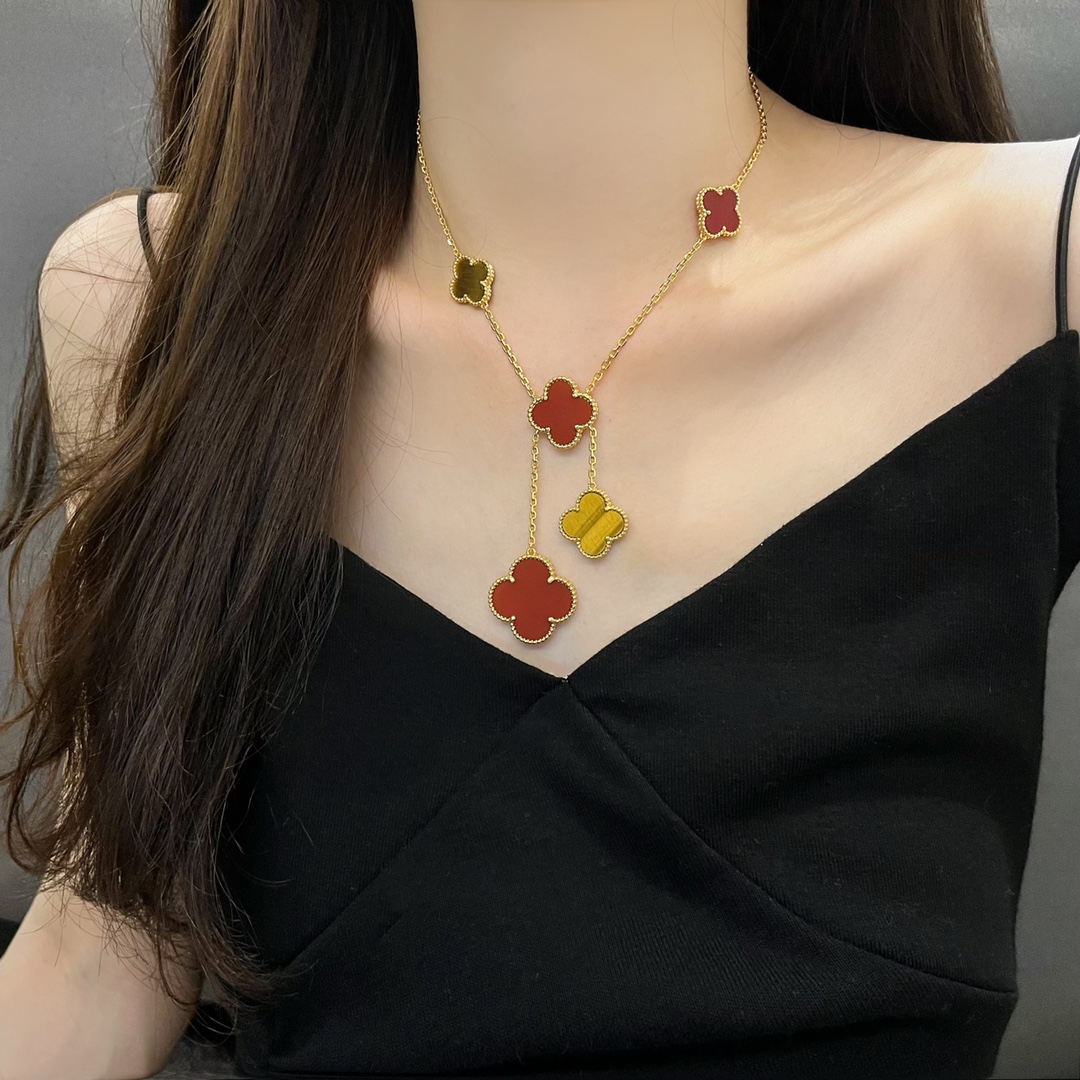 Van Cleef & Arpels necklace-93