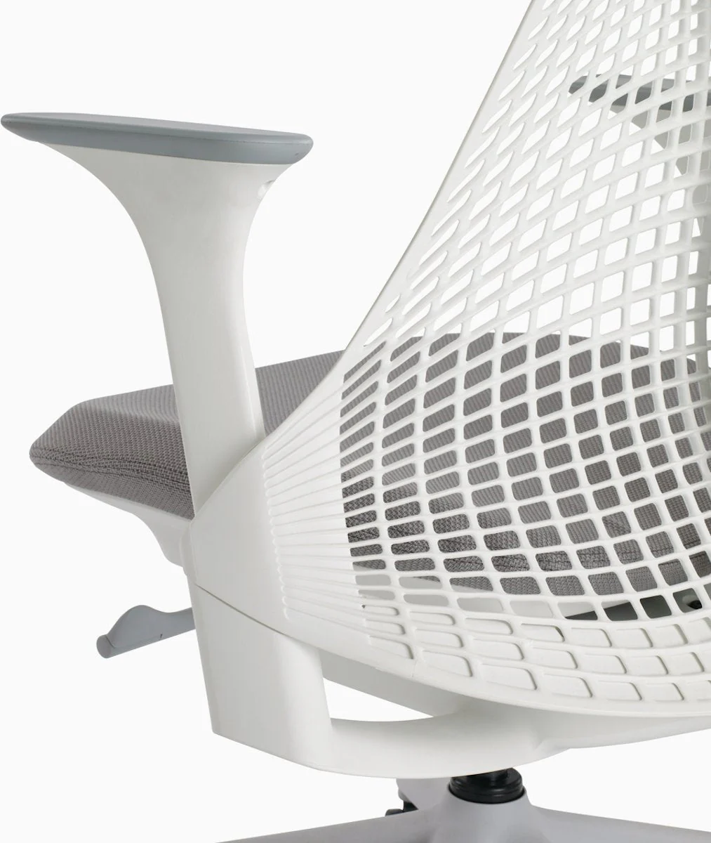 Sayl Chair