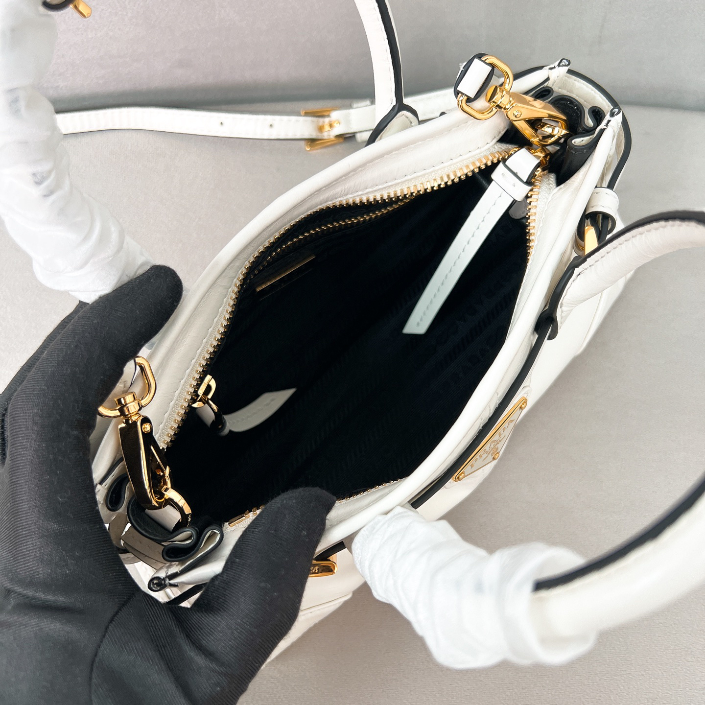 Prada Hot New Product-8