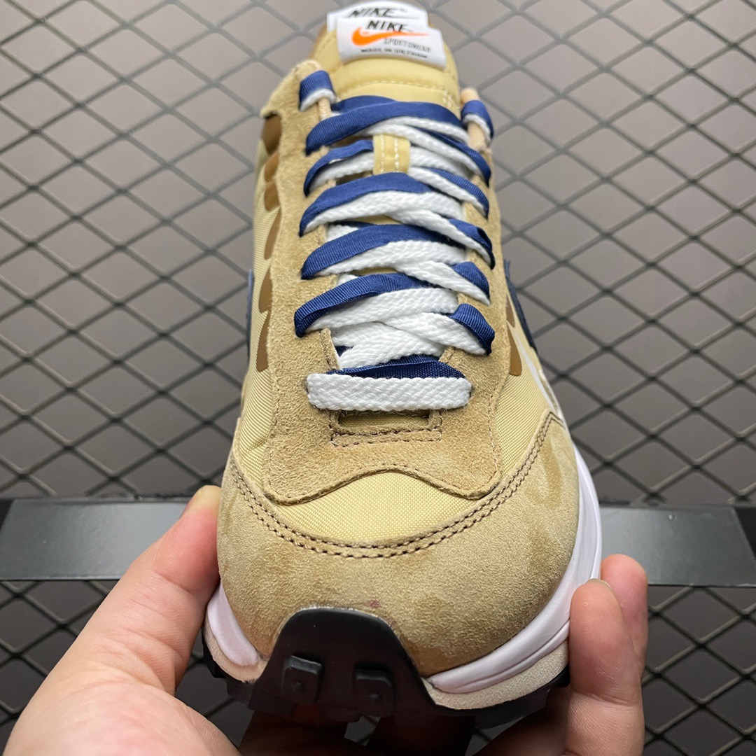 Nike Sneakers-162