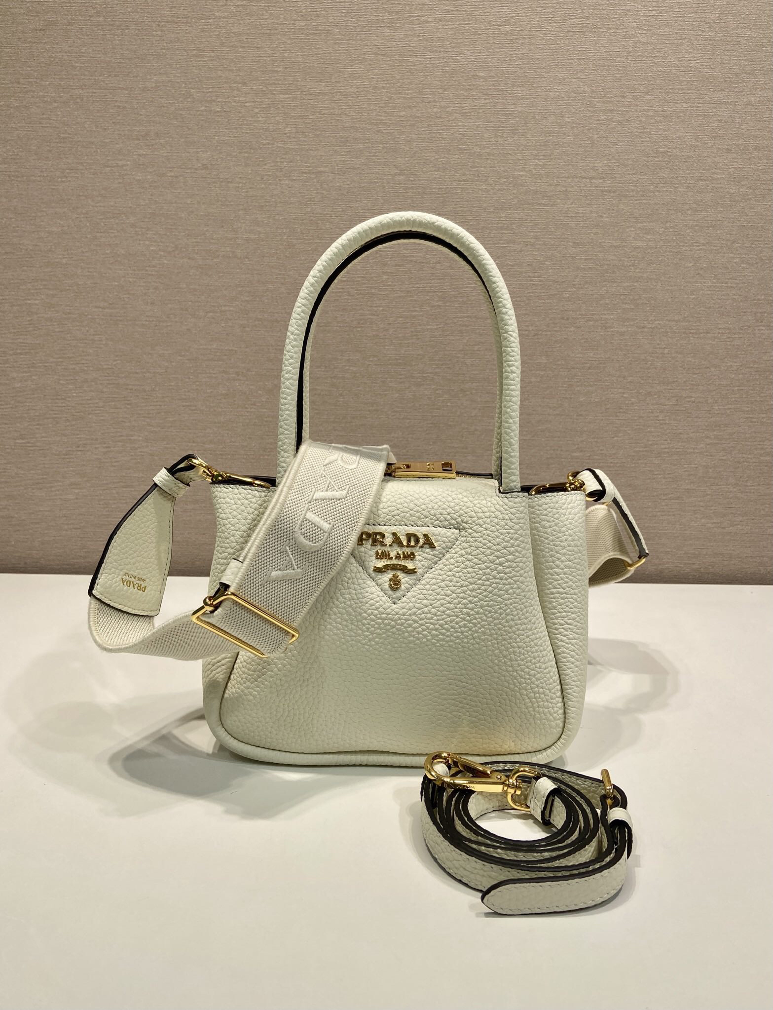 Prada Hot New Product-81