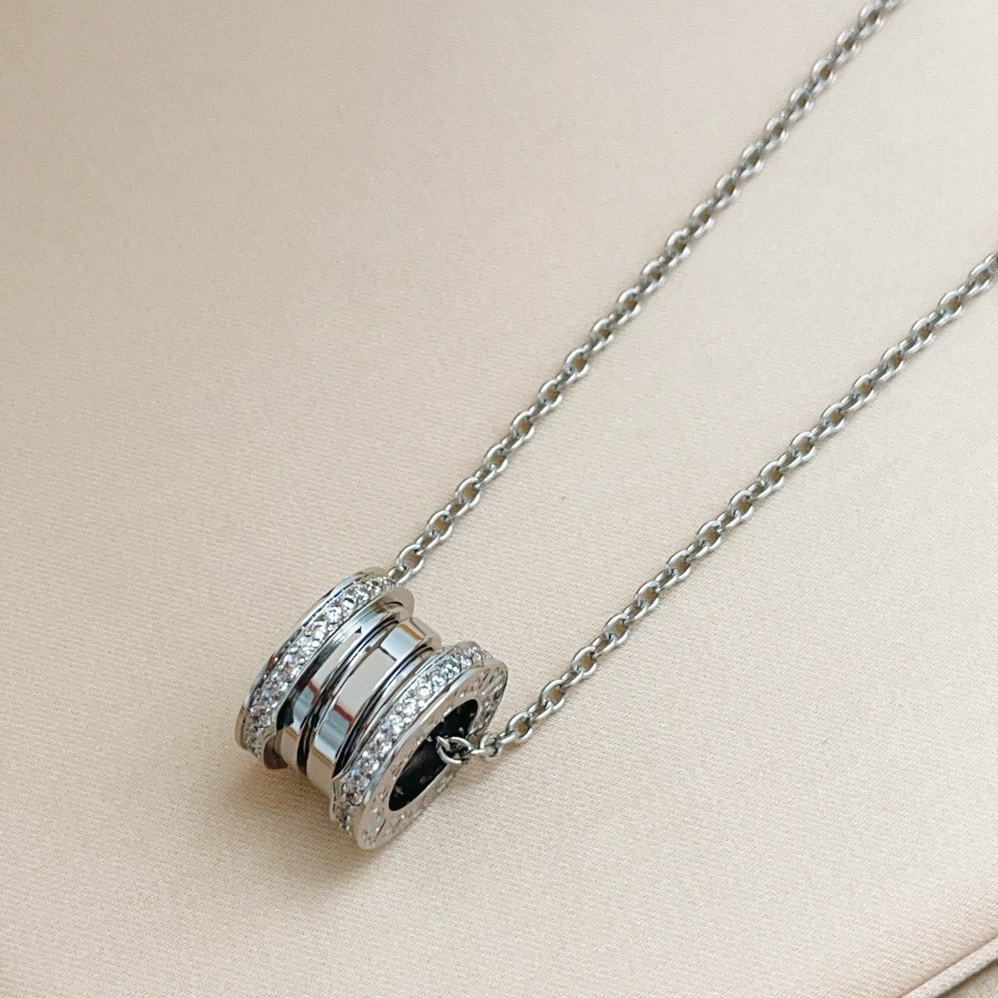 Bottega Veneta necklace-13