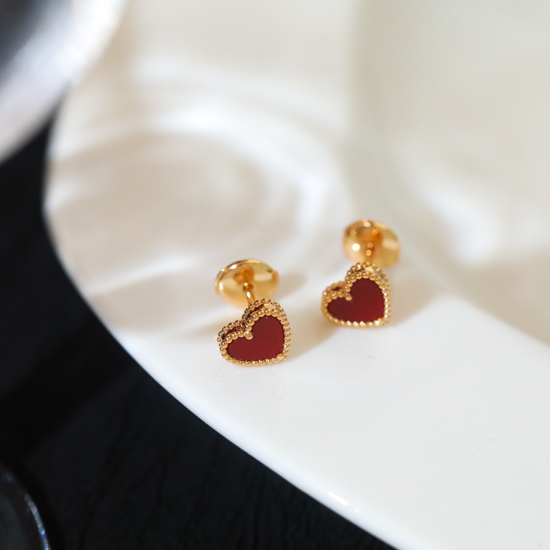 Van Cleef & Arpels earring-46