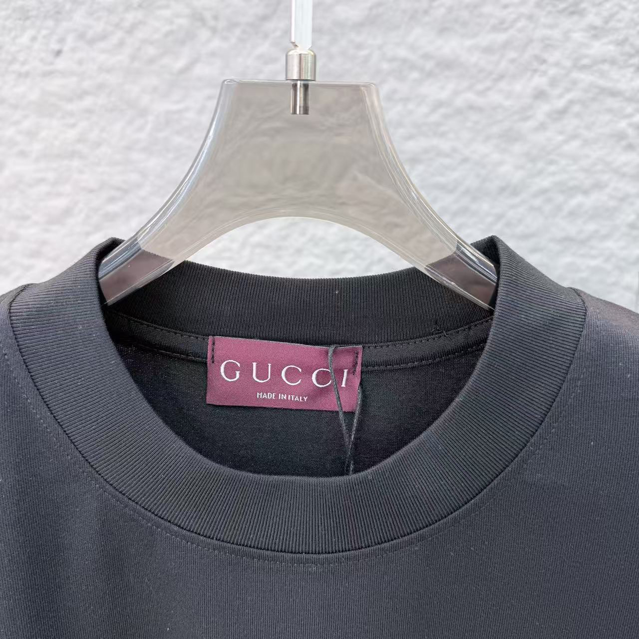 Gucci clothing-164