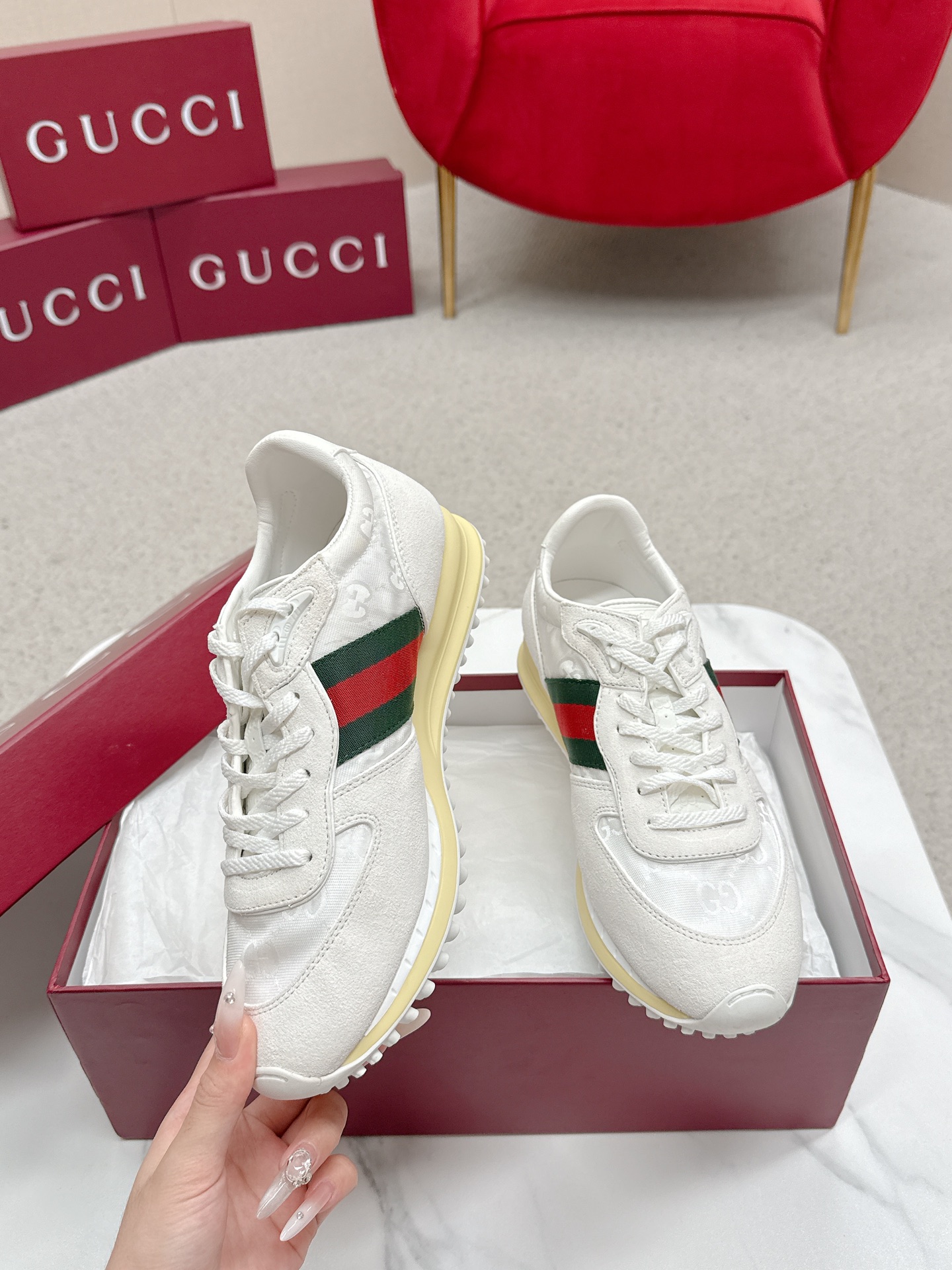 Gucci Sneakers-183