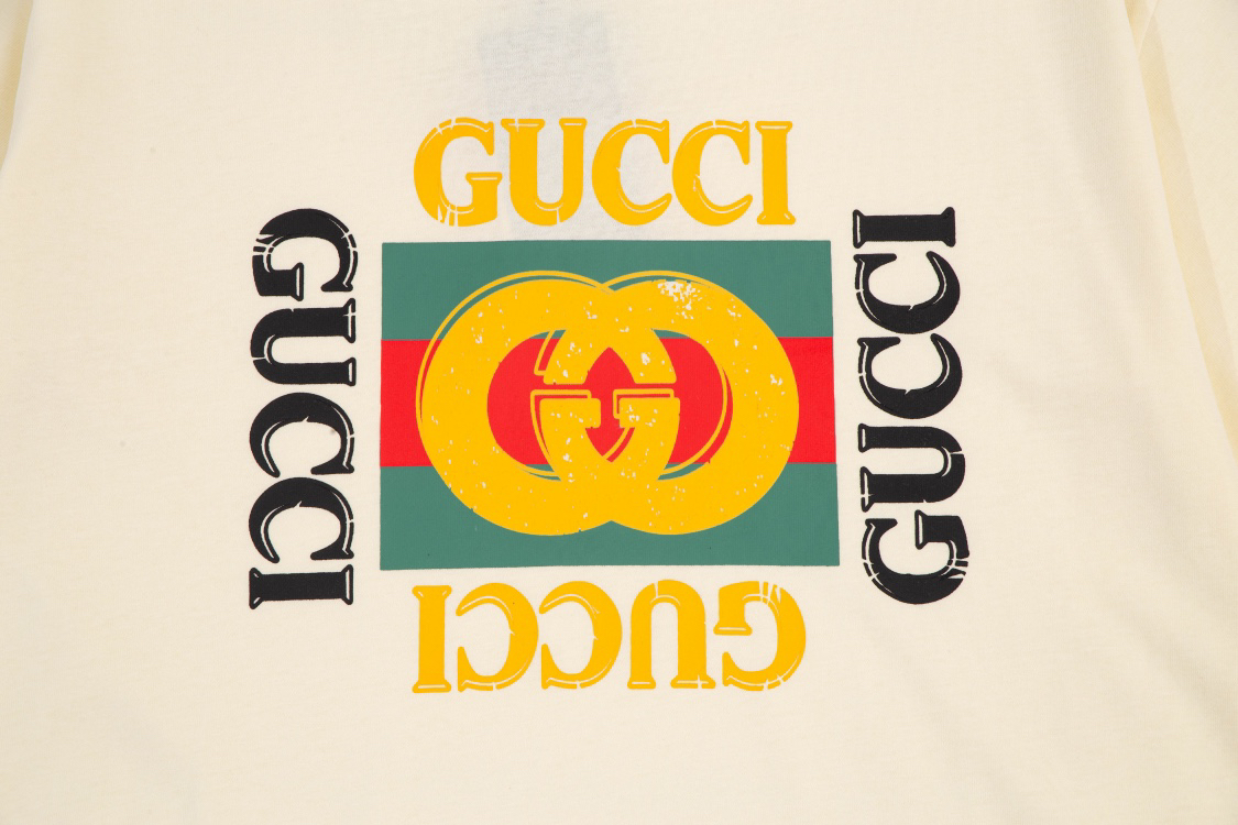 Gucci clothing-62