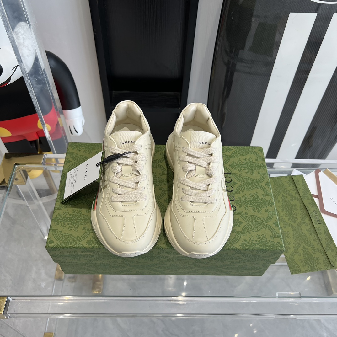Gucci Sneakers-91