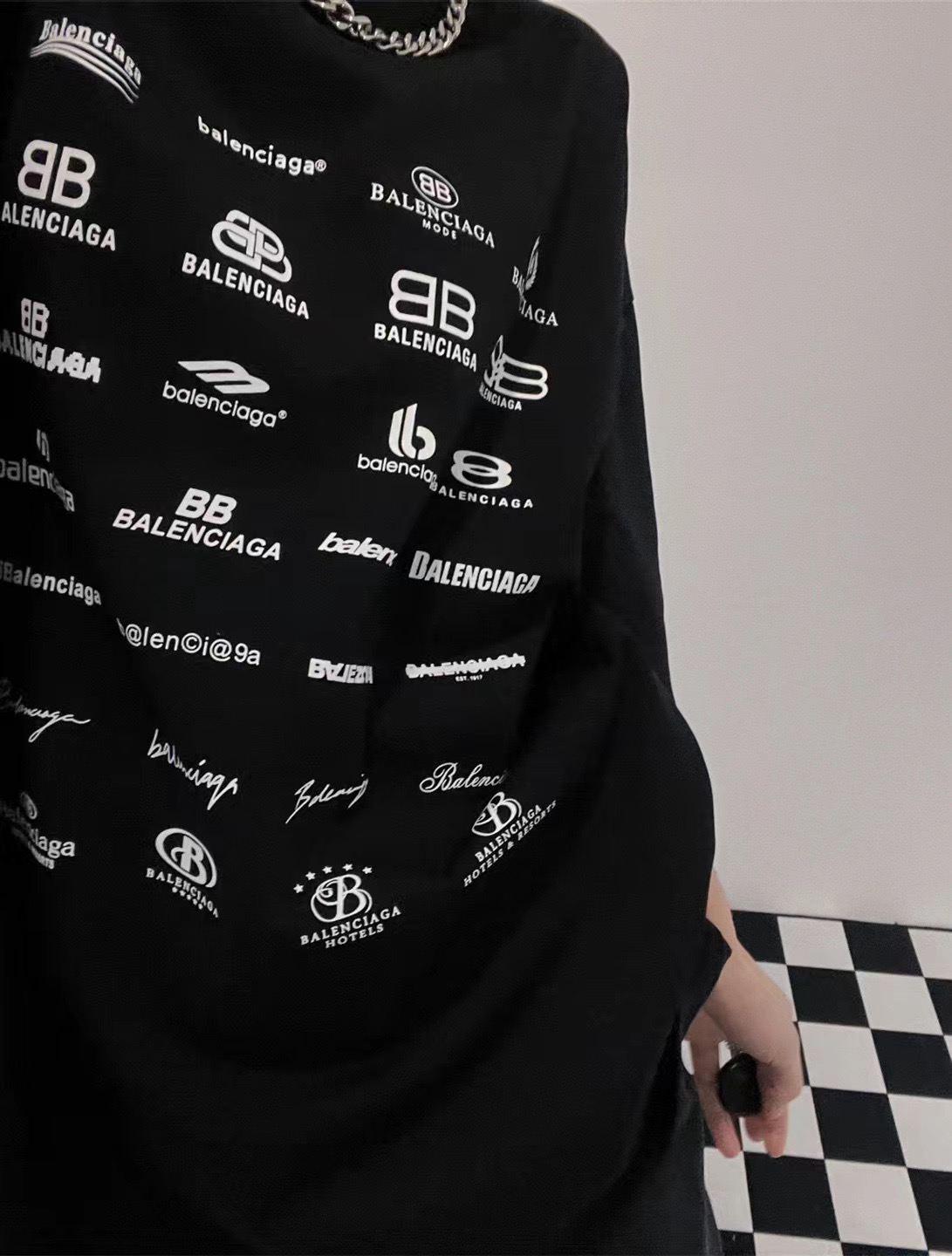 Balenciaga clothing-143