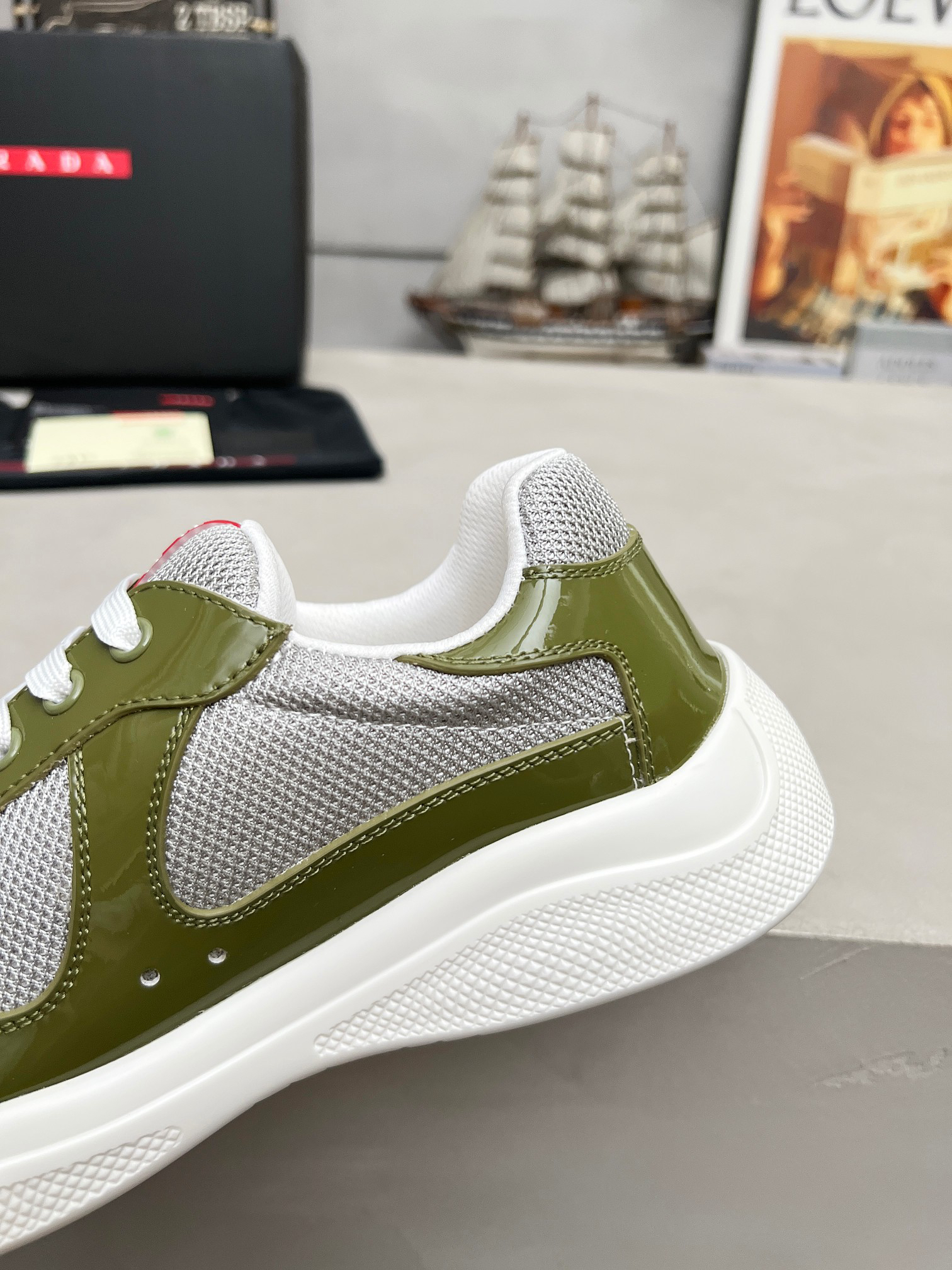Prada Sneakers-40