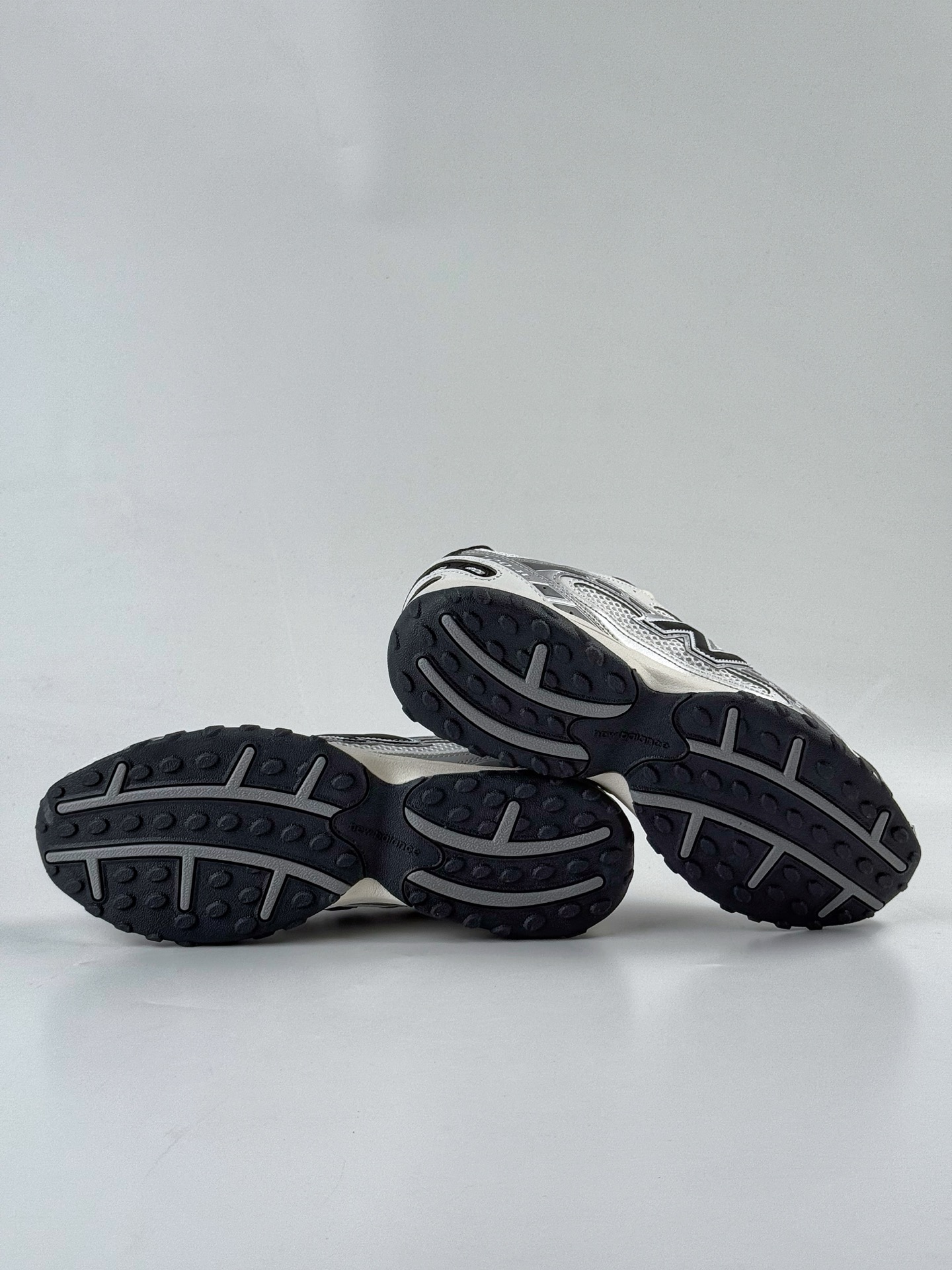 New Balance Sneakers-124
