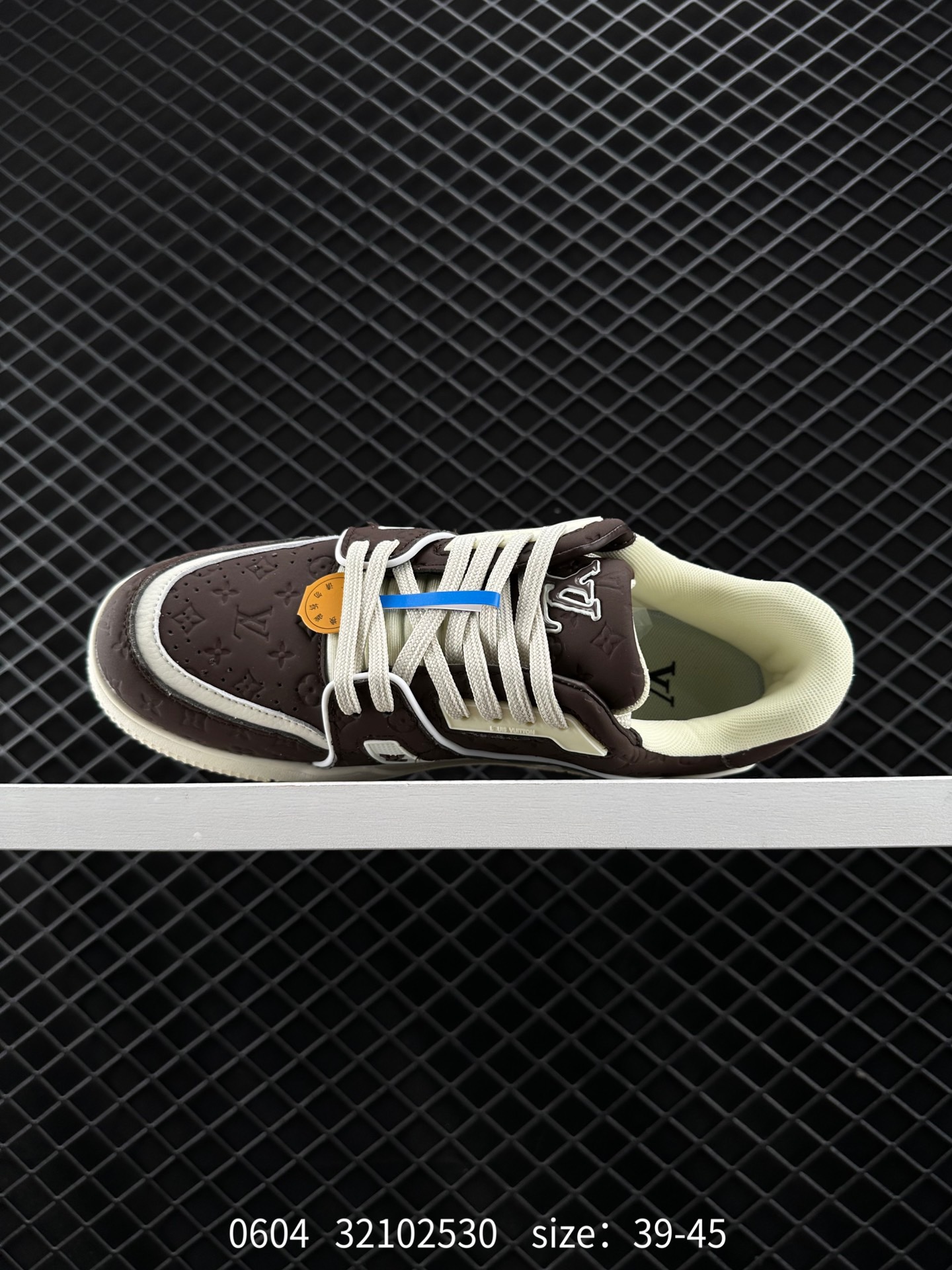 Lv Sneakers-19