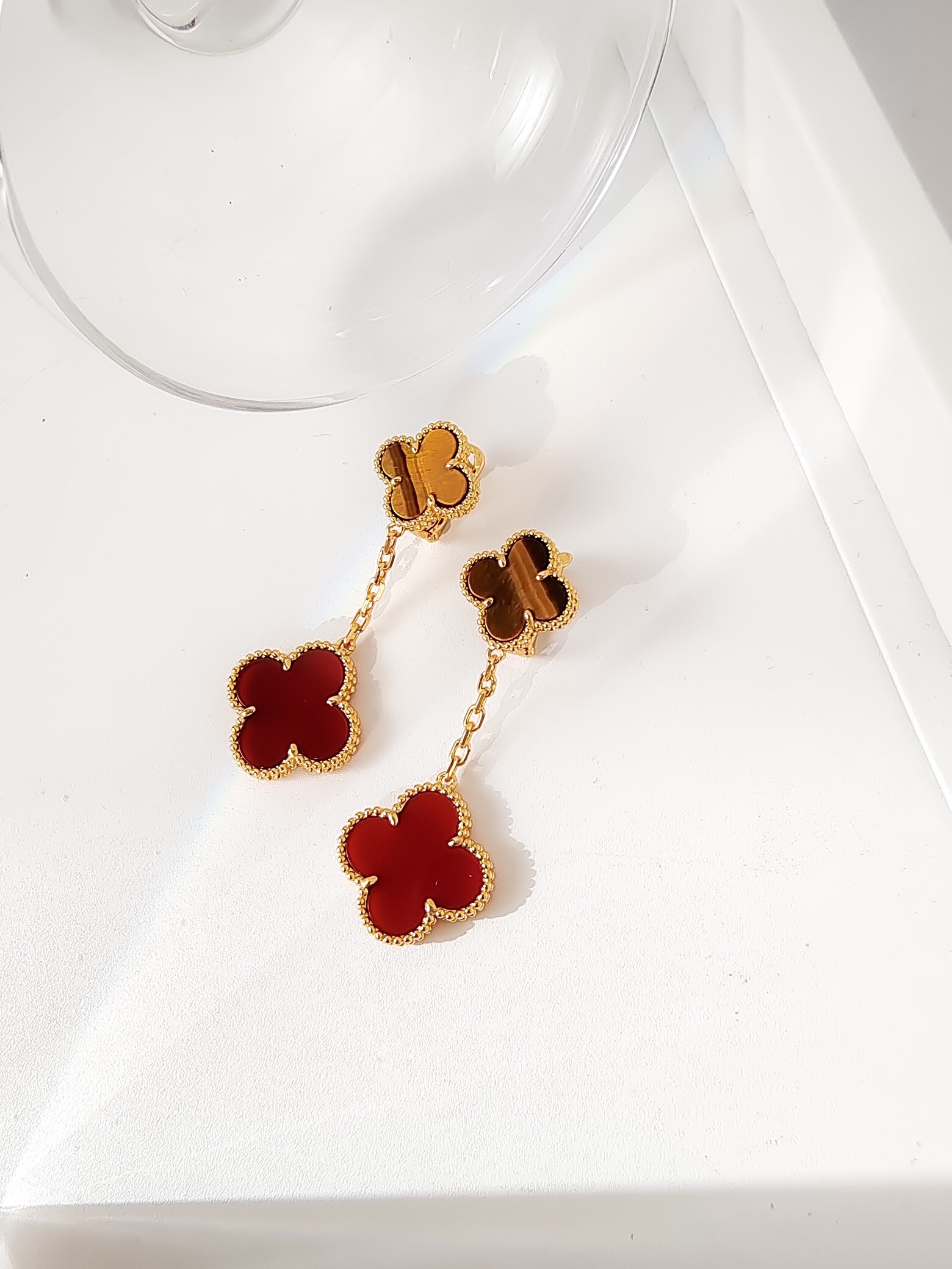 Van Cleef & Arpels earring-47