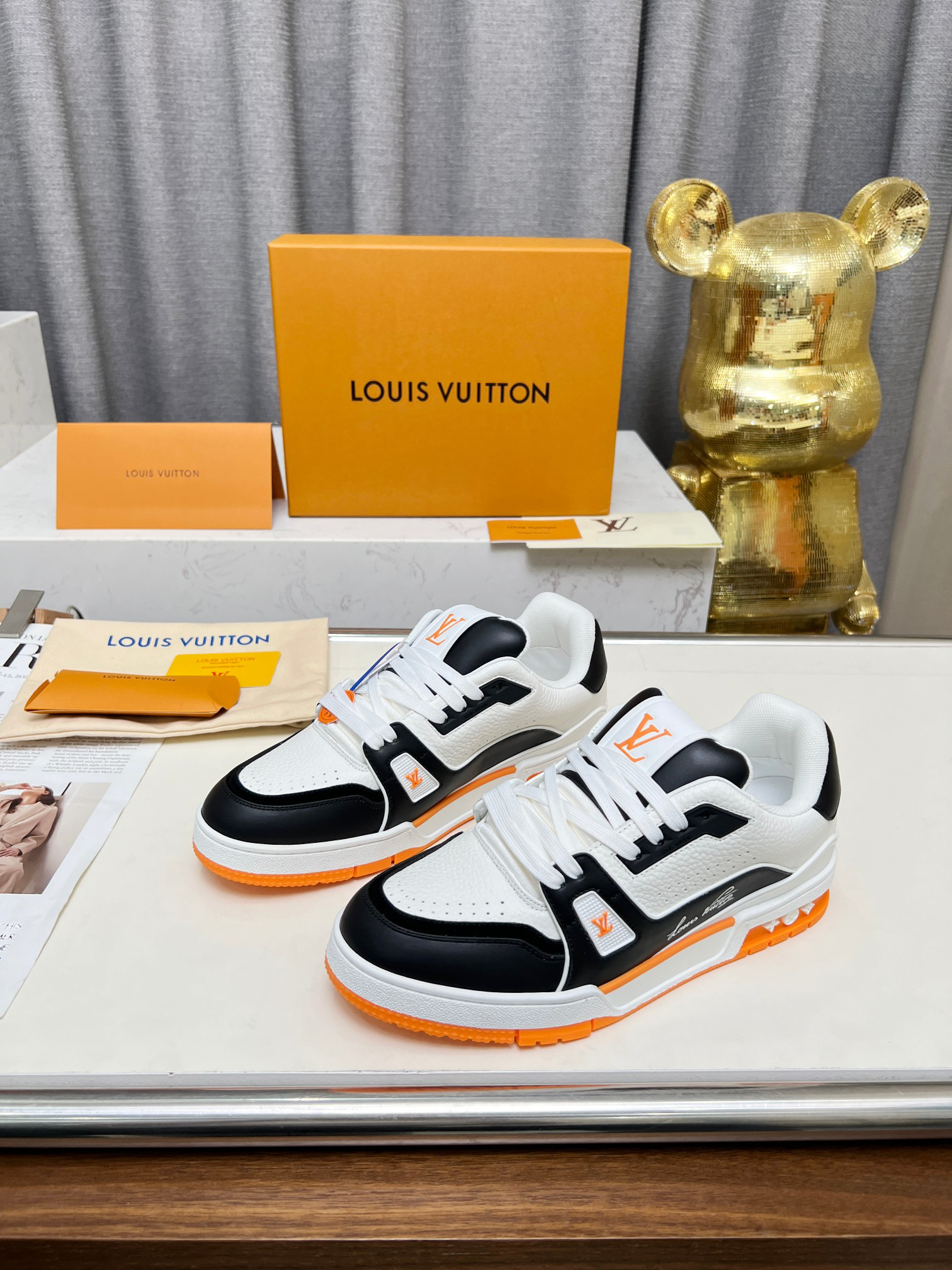 Lv Sneakers-67