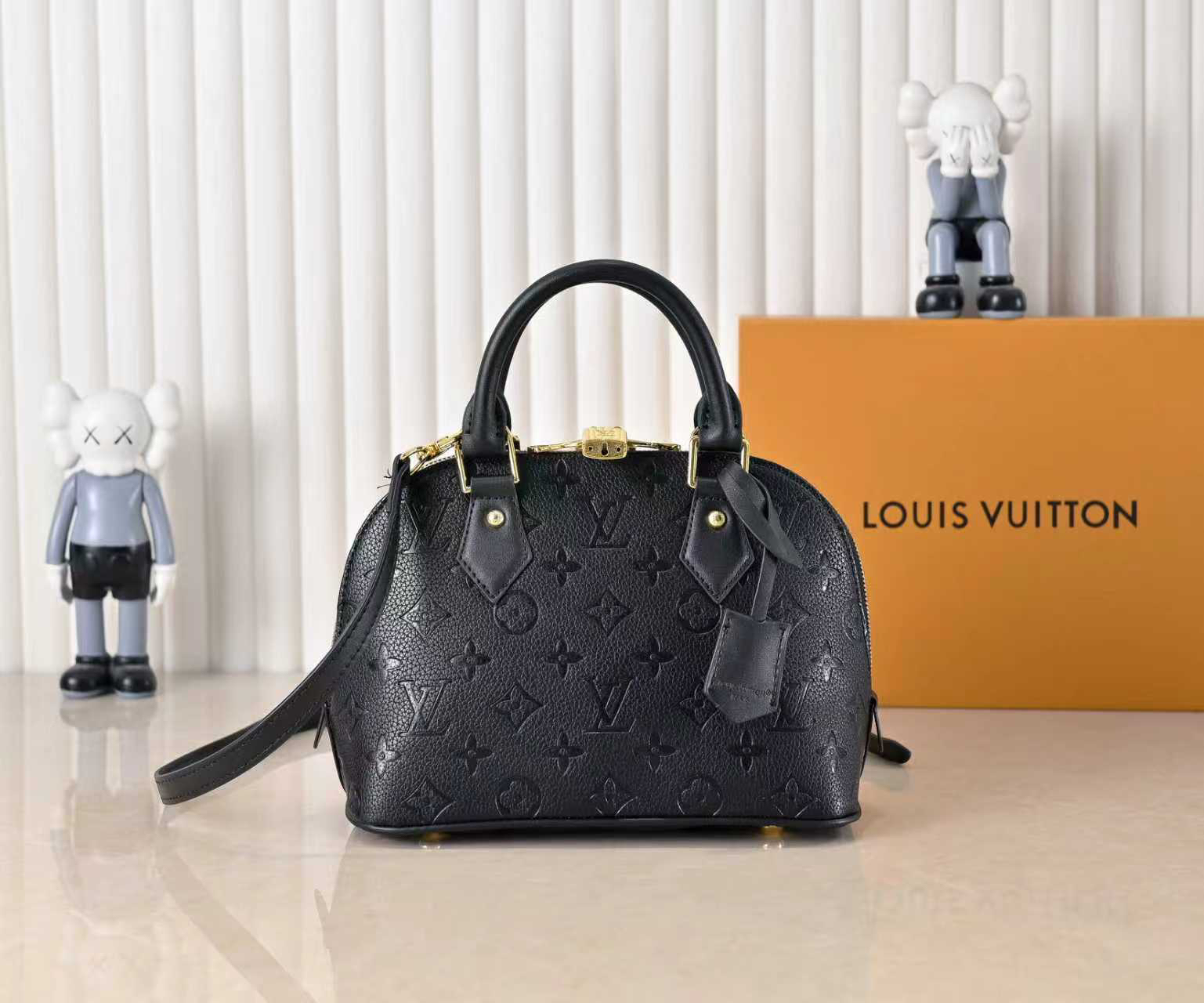 Louis Vuitton Hot New Product-151