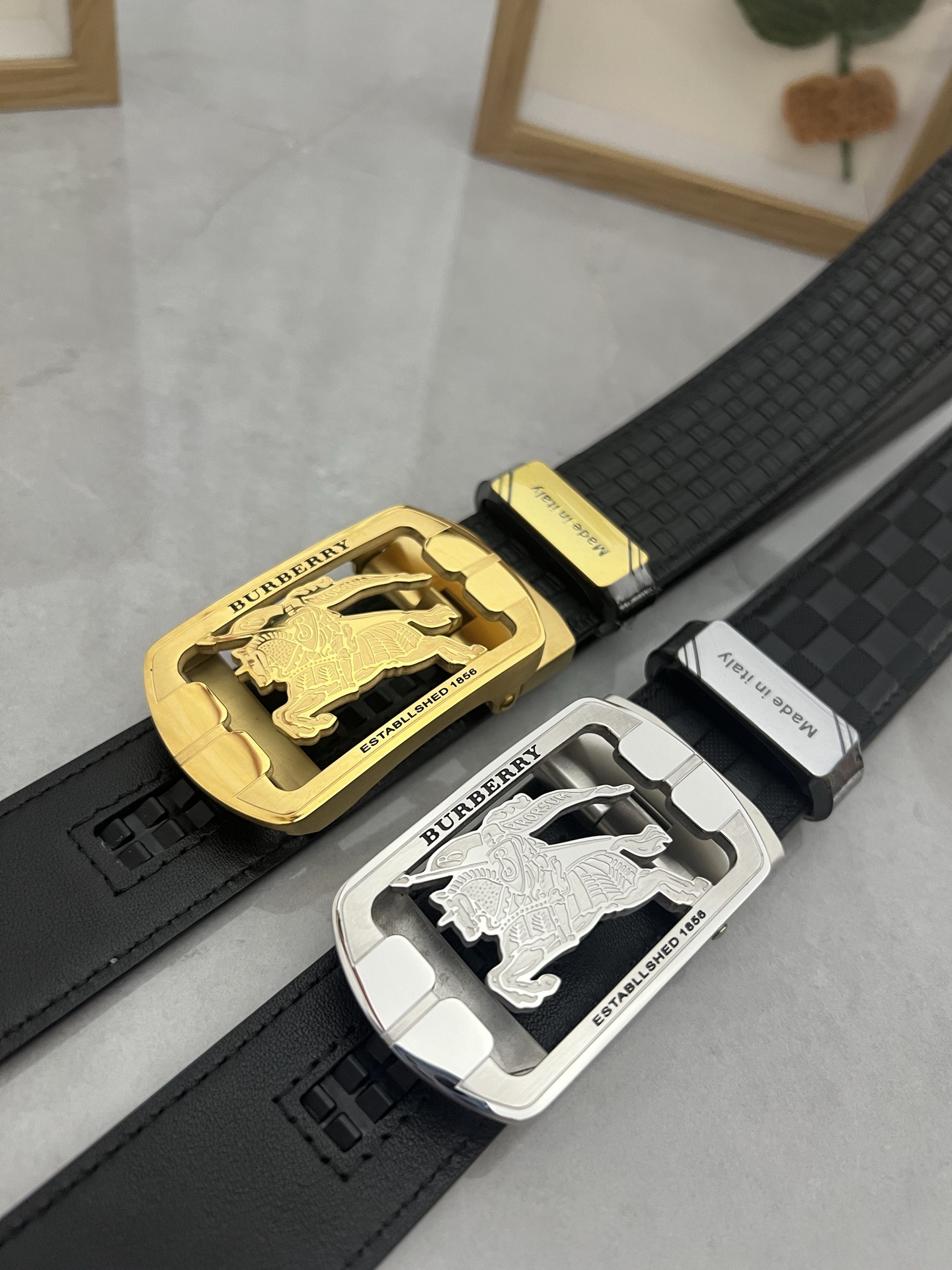 Burberry belt-53