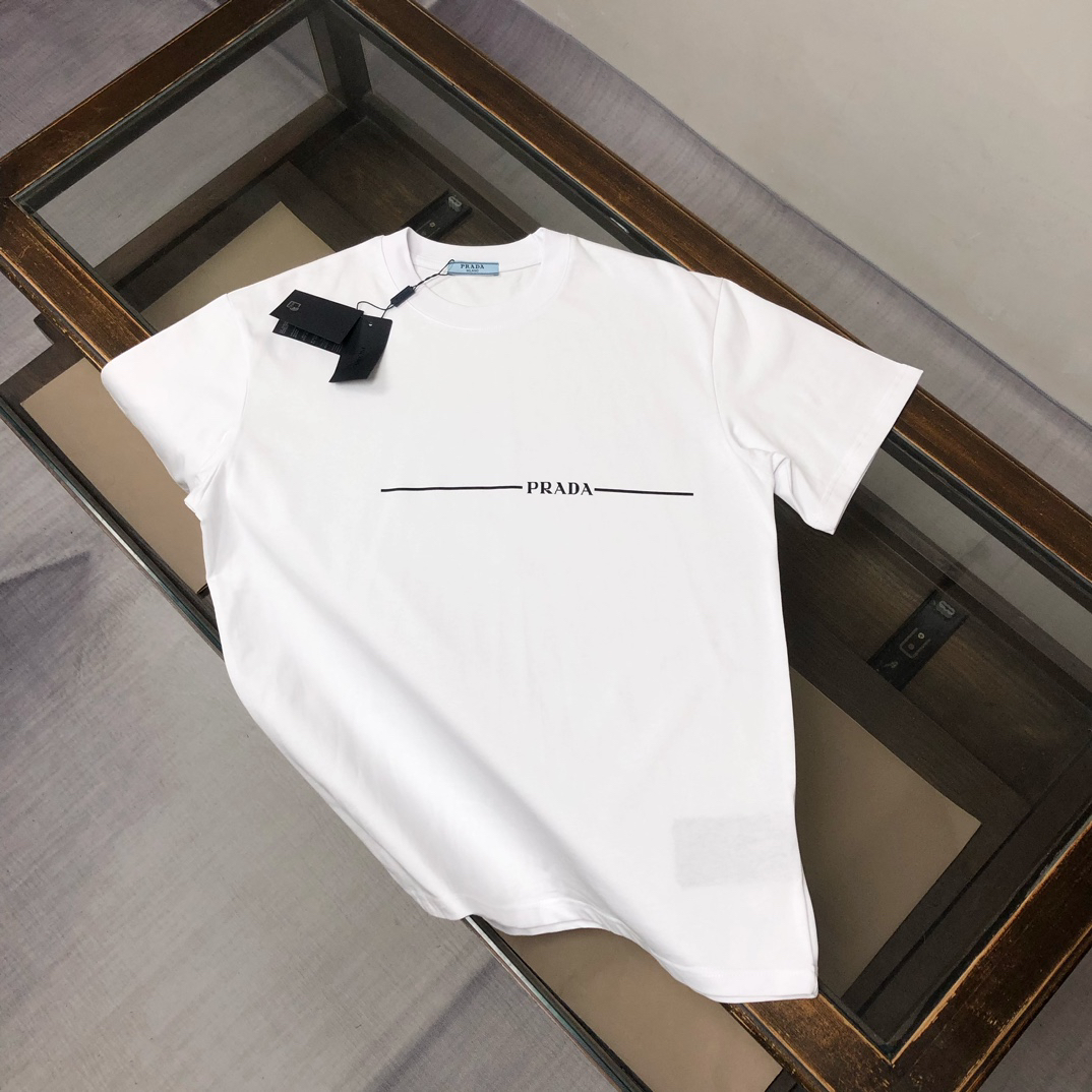 Prada clothing-271