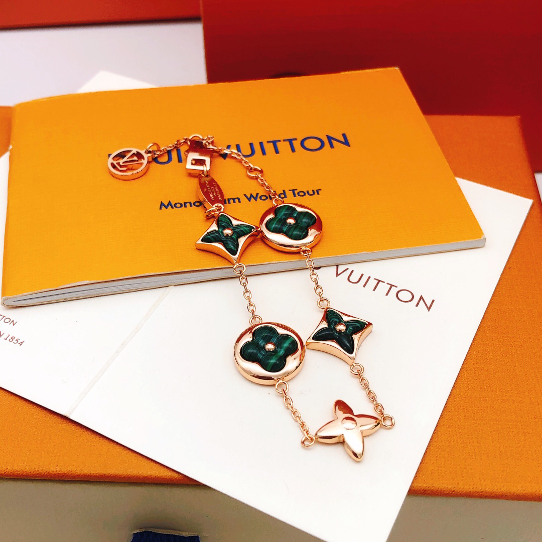 LV Bracelet-95