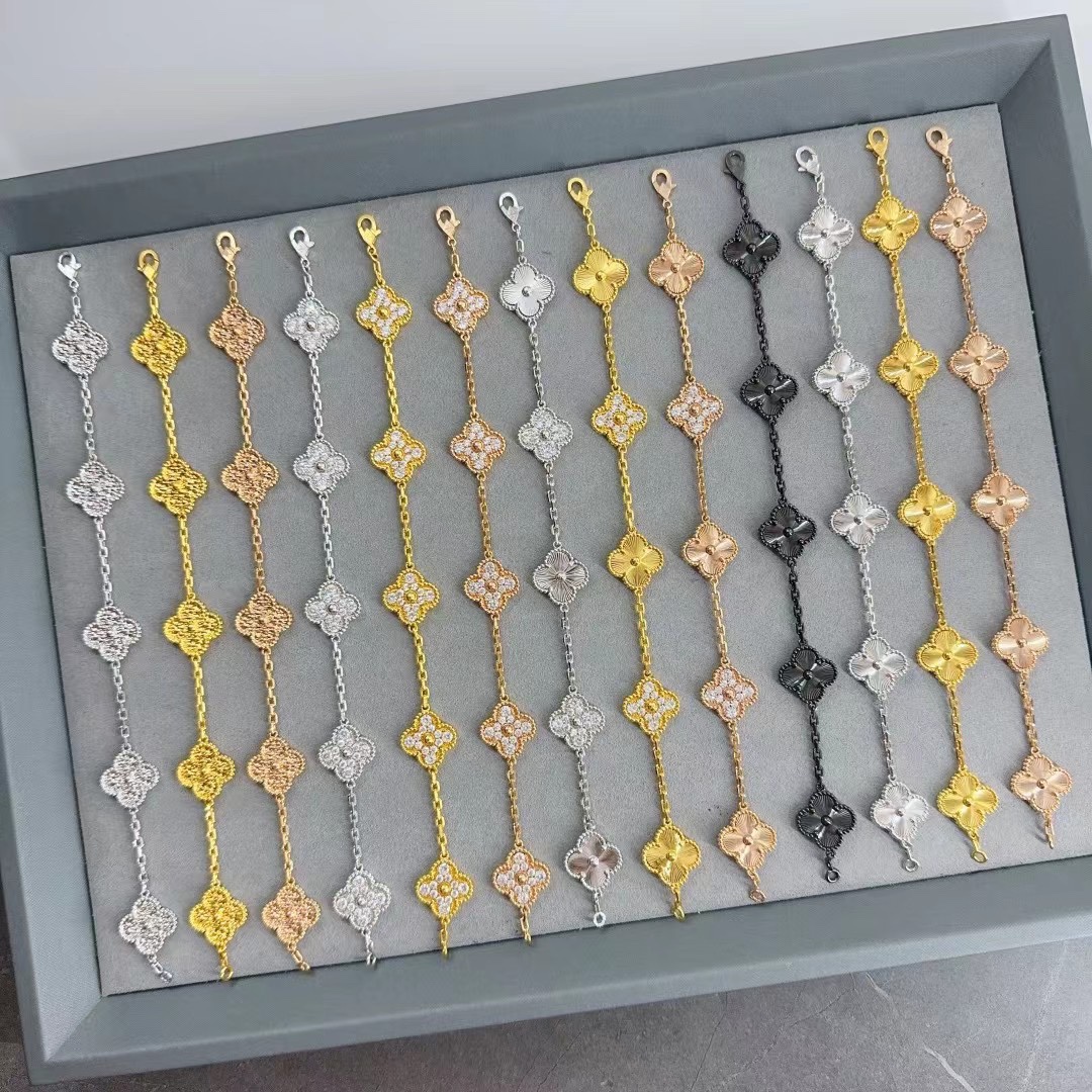 Van Cleef & Arpels Bracelet-14