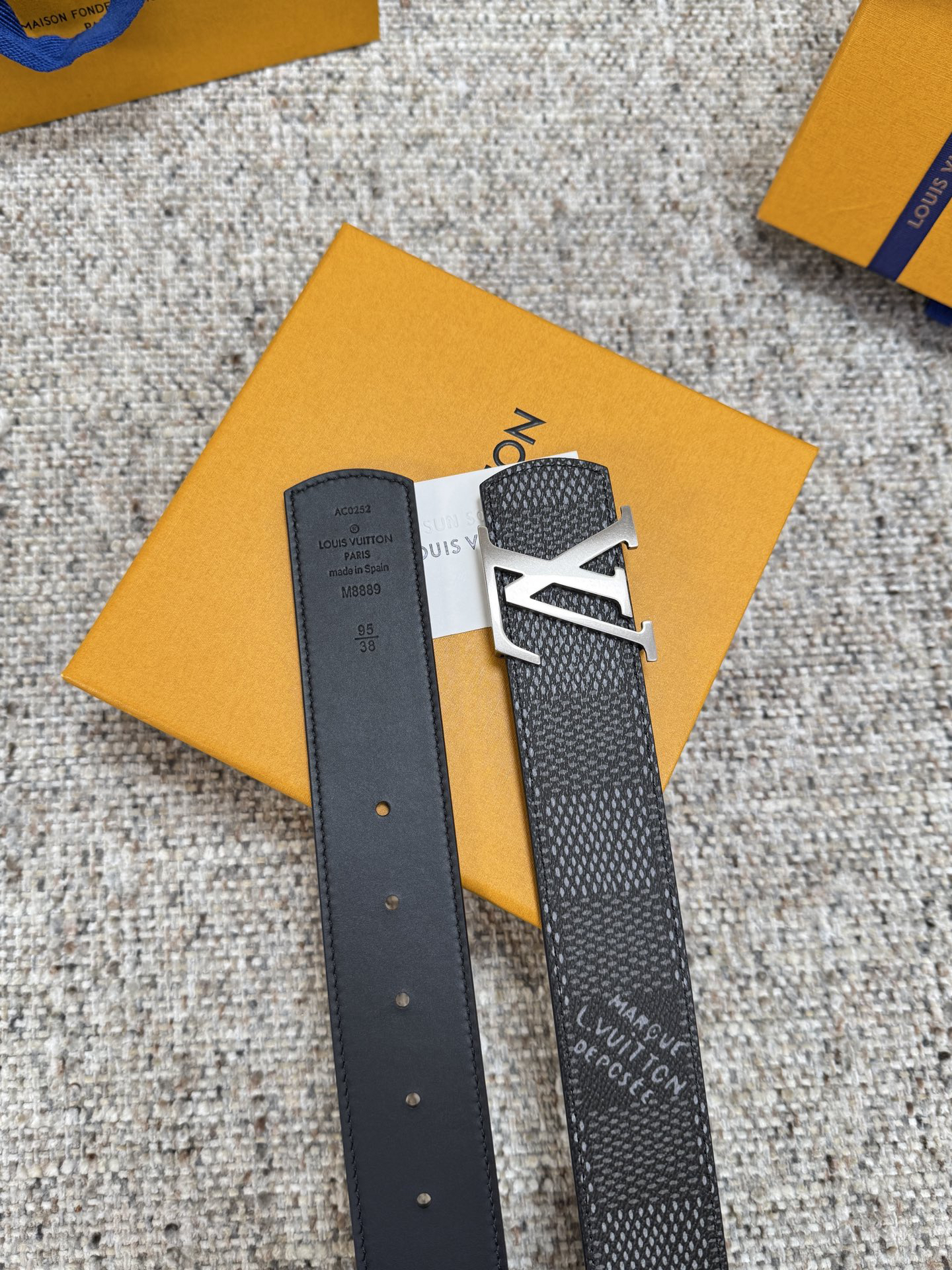 Lv belt-118