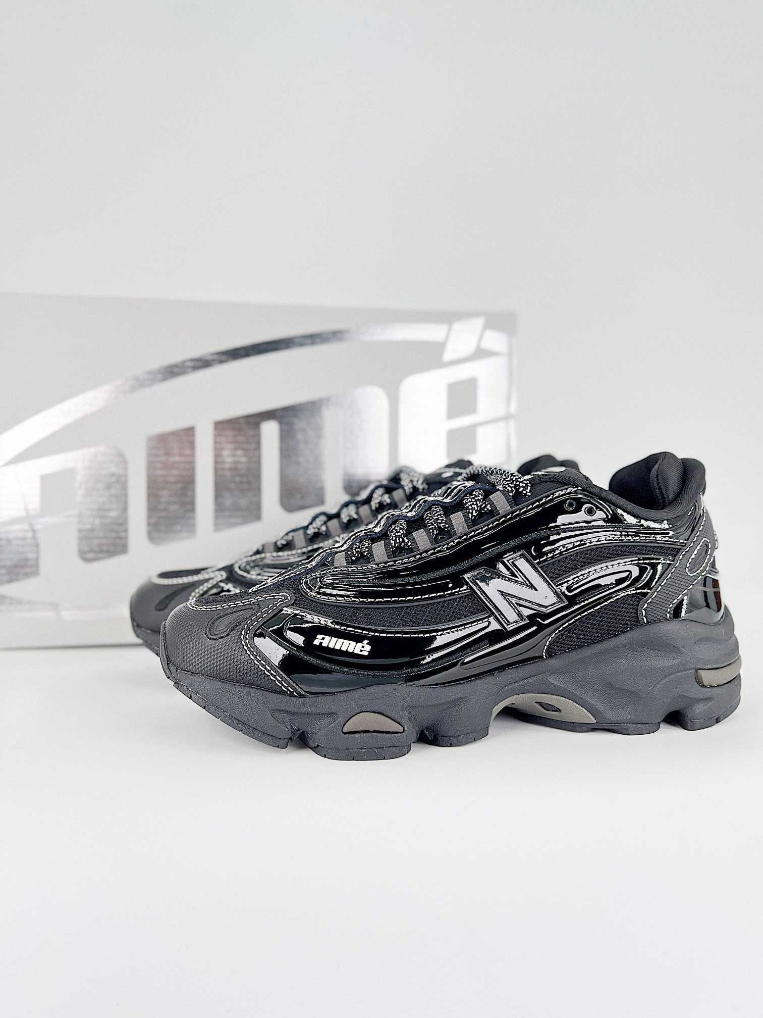 New Balance Sneakers-366