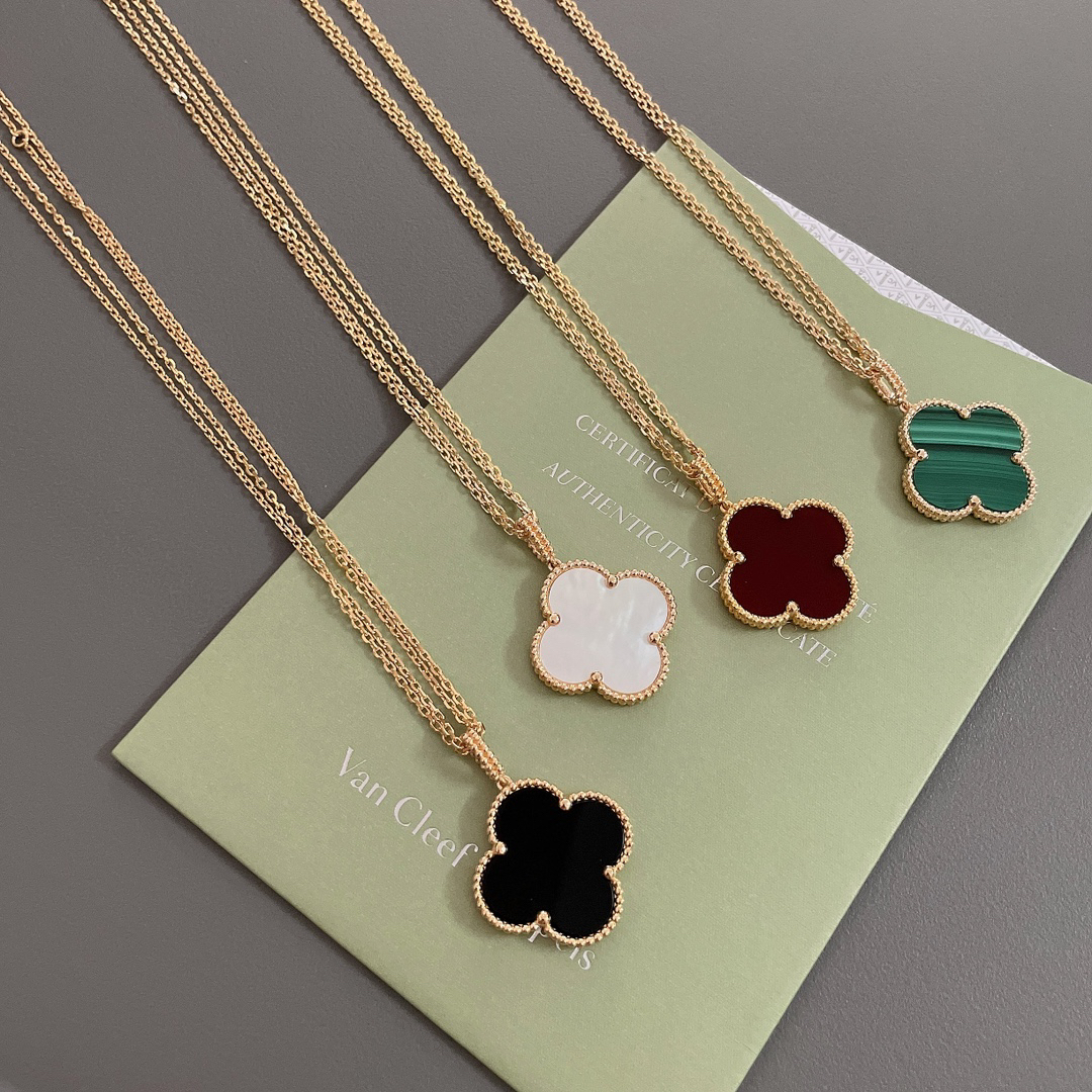 Van Cleef & Arpels necklace-44