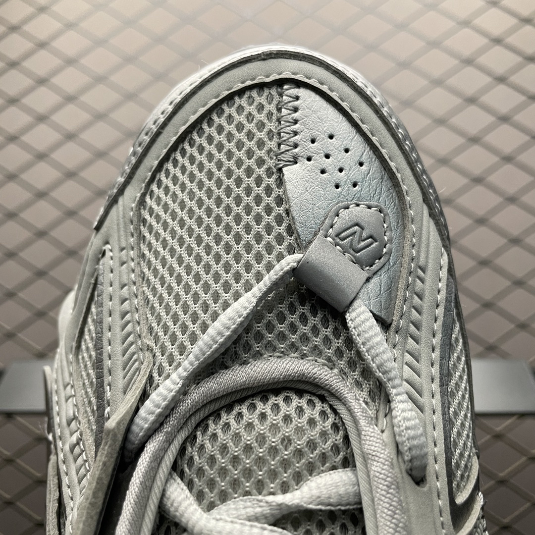 New Balance Sneakers-51